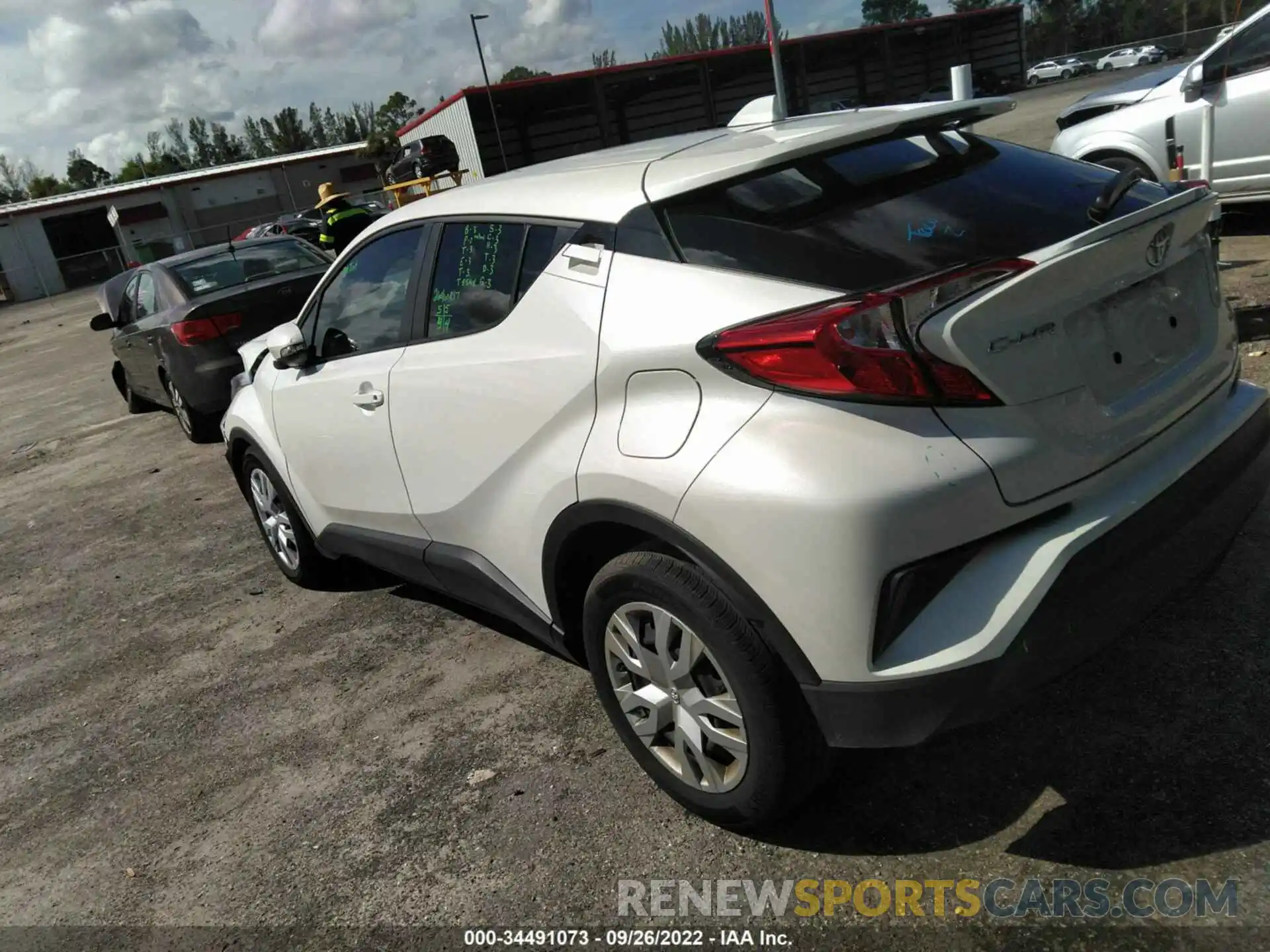 3 Photograph of a damaged car NMTKHMBX8KR090497 TOYOTA C-HR 2019