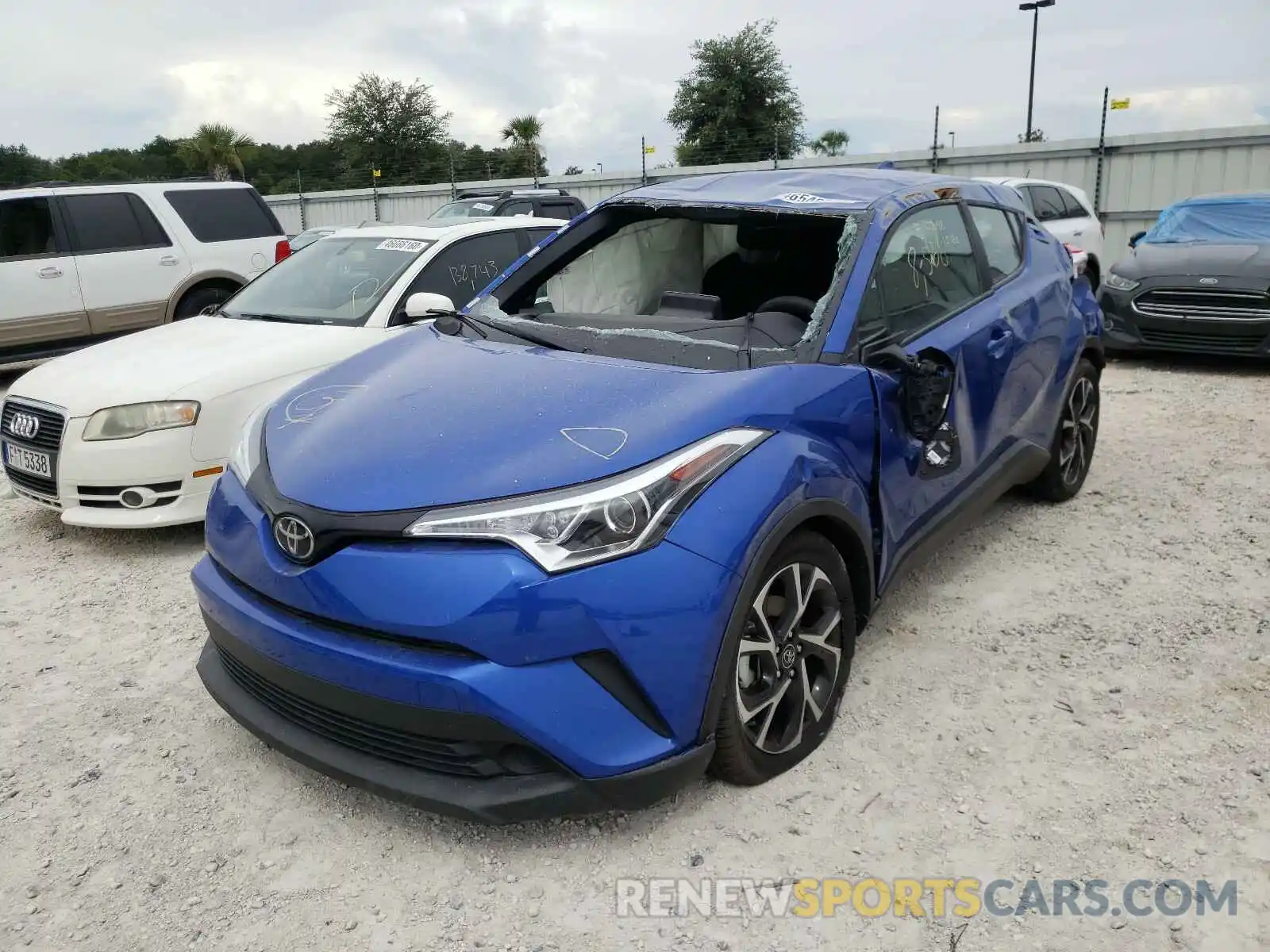 2 Фотография поврежденного автомобиля NMTKHMBX8KR091293 TOYOTA C-HR 2019