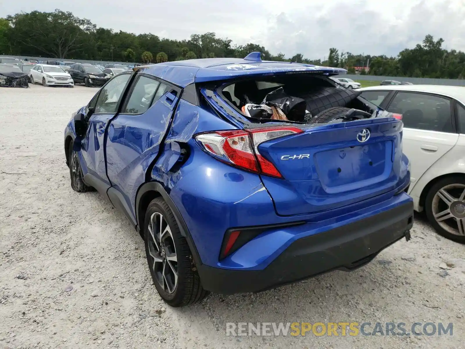 3 Photograph of a damaged car NMTKHMBX8KR091293 TOYOTA C-HR 2019