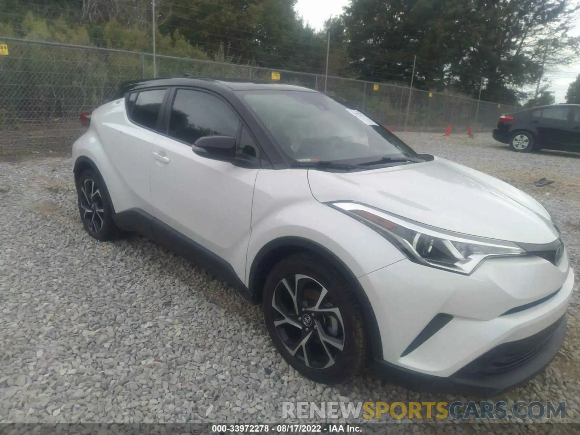 1 Photograph of a damaged car NMTKHMBX8KR092122 TOYOTA C-HR 2019