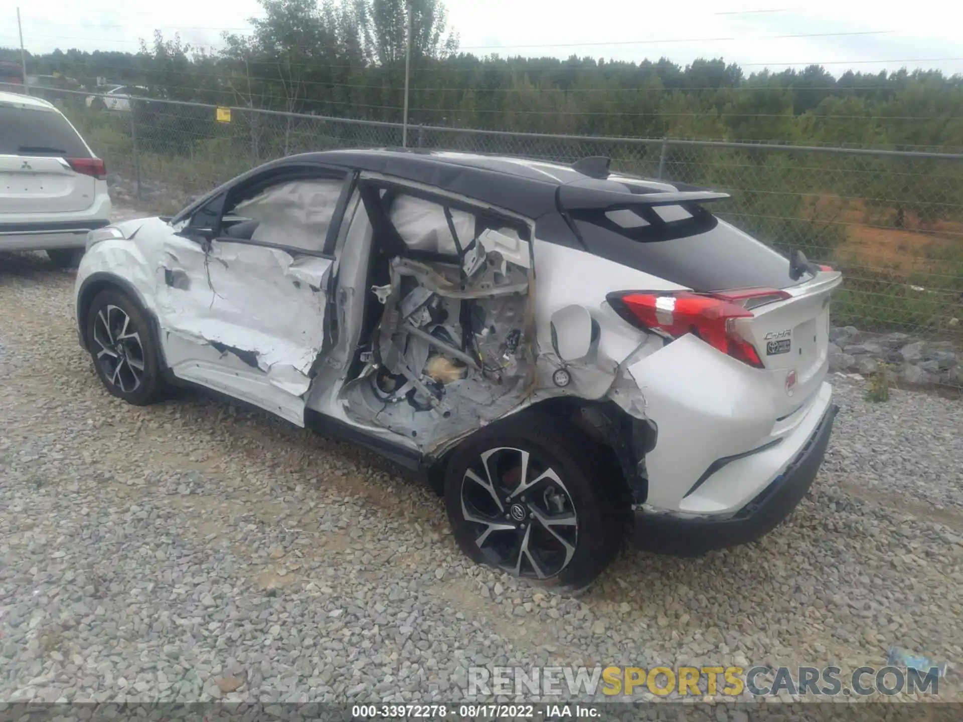 3 Photograph of a damaged car NMTKHMBX8KR092122 TOYOTA C-HR 2019