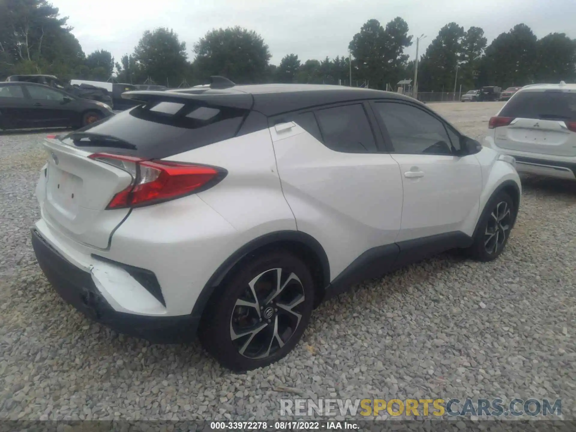 4 Photograph of a damaged car NMTKHMBX8KR092122 TOYOTA C-HR 2019