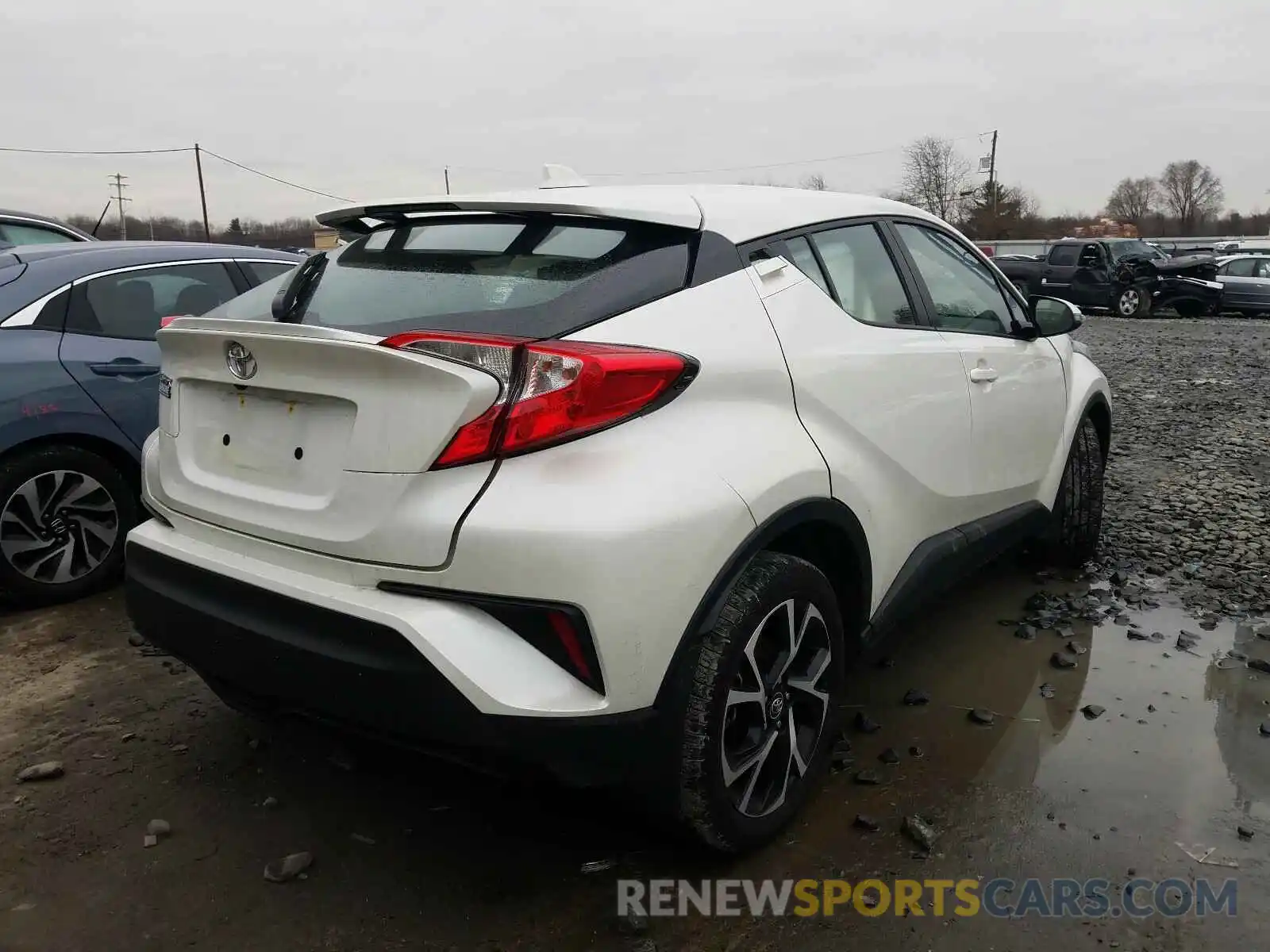 4 Фотография поврежденного автомобиля NMTKHMBX8KR092573 TOYOTA C-HR 2019