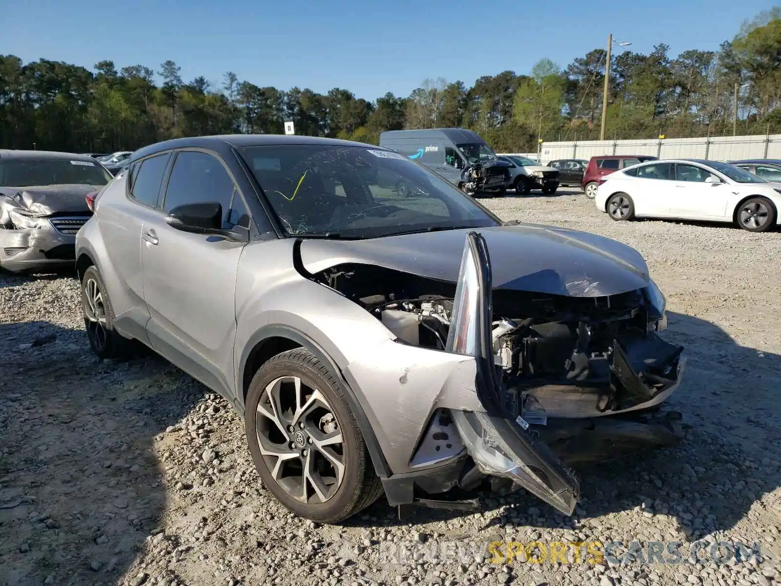 1 Photograph of a damaged car NMTKHMBX8KR092864 TOYOTA C-HR 2019