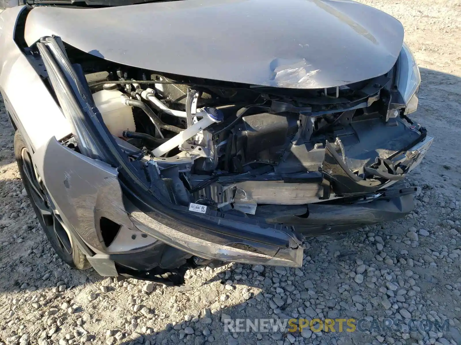 9 Photograph of a damaged car NMTKHMBX8KR092864 TOYOTA C-HR 2019