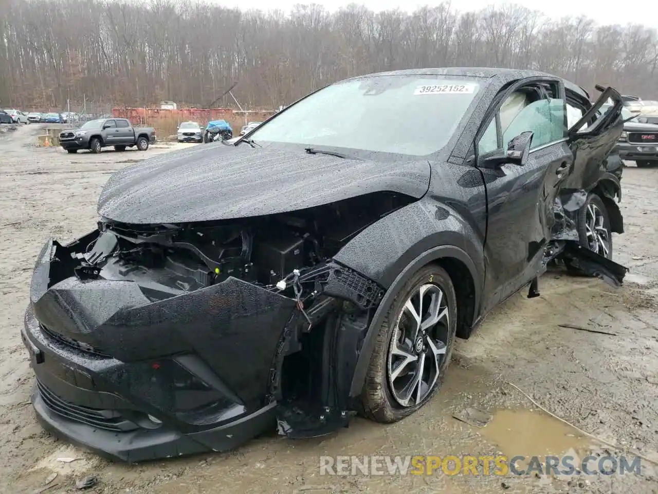 2 Photograph of a damaged car NMTKHMBX8KR096686 TOYOTA C-HR 2019