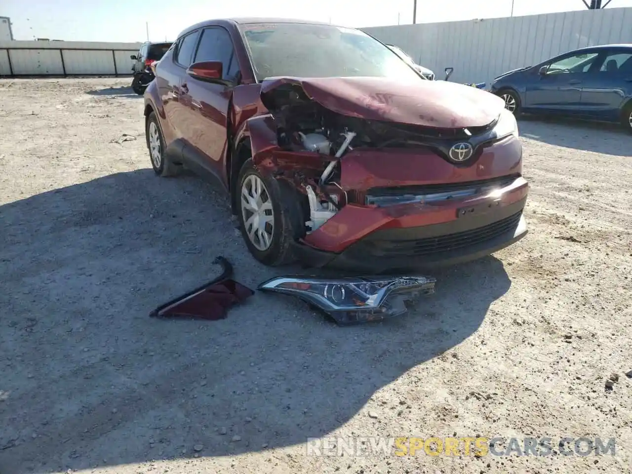 1 Photograph of a damaged car NMTKHMBX8KR097336 TOYOTA C-HR 2019