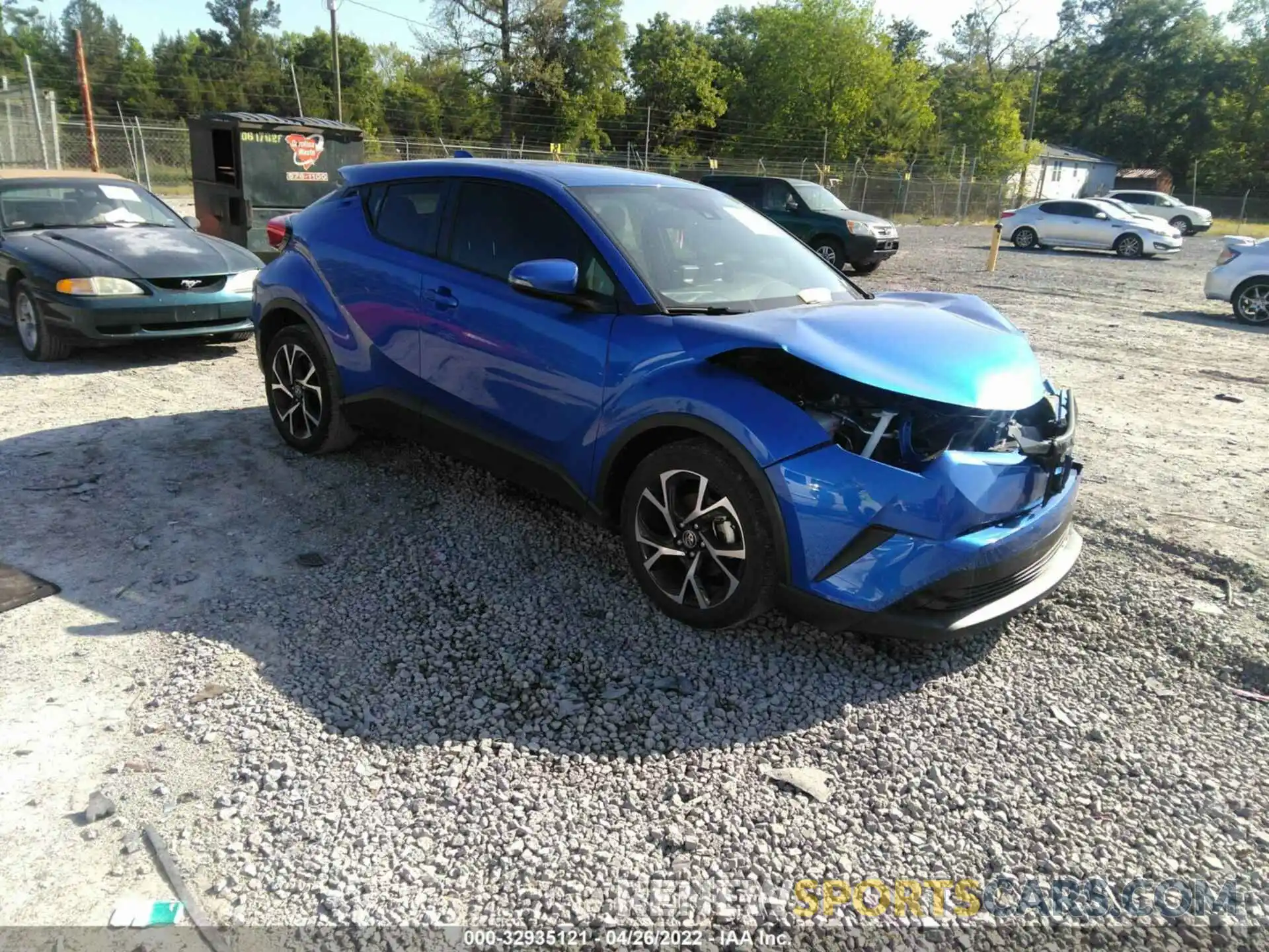 1 Photograph of a damaged car NMTKHMBX8KR098518 TOYOTA C-HR 2019