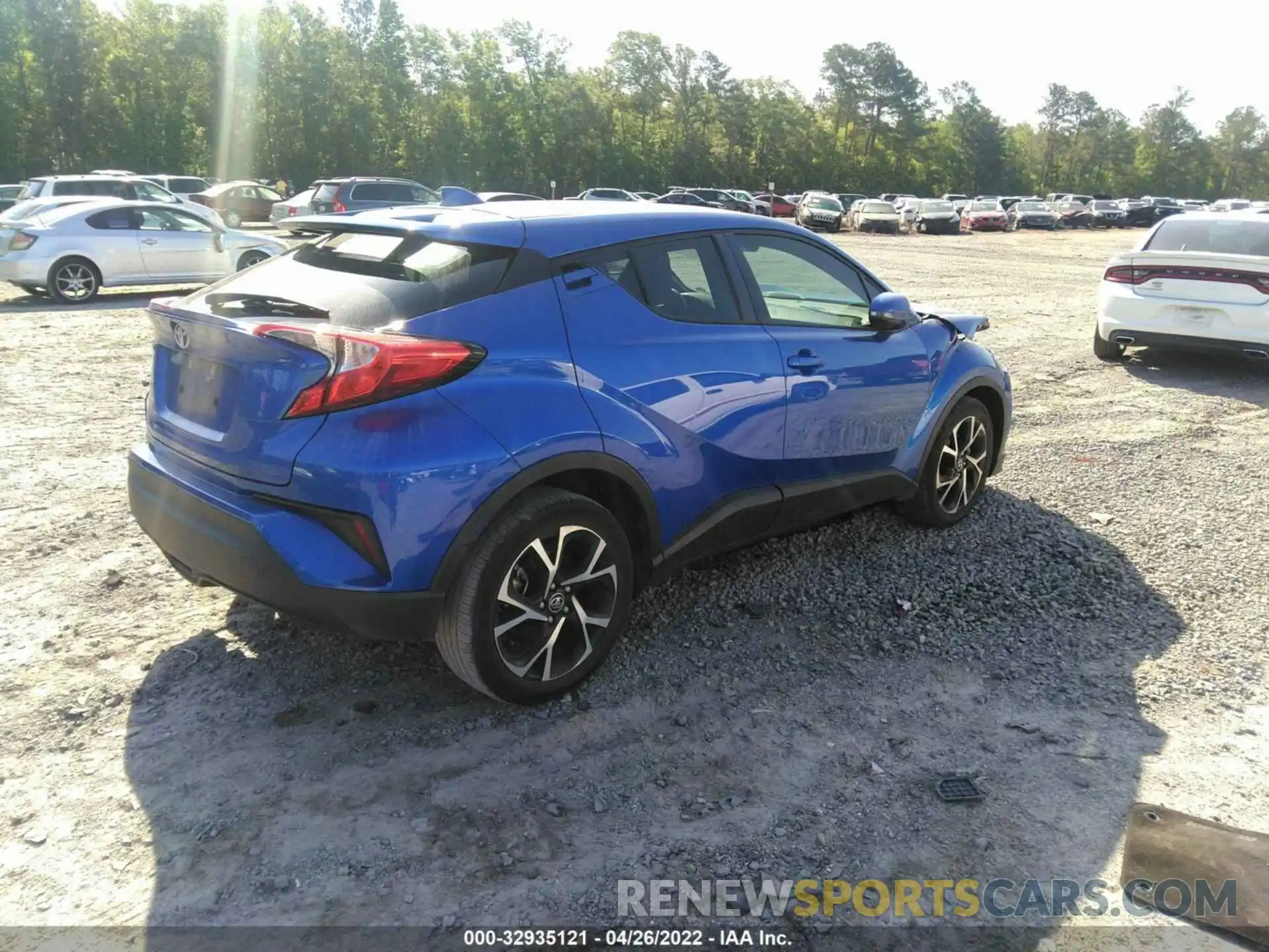 4 Photograph of a damaged car NMTKHMBX8KR098518 TOYOTA C-HR 2019