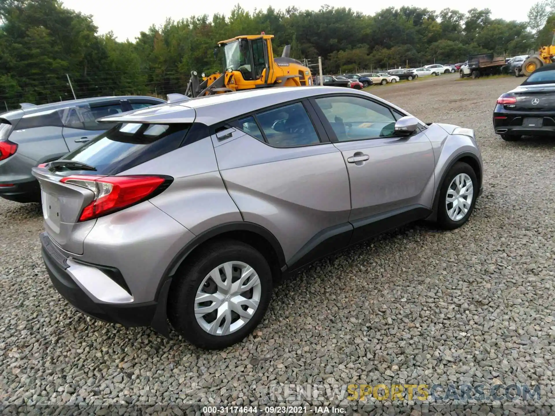 4 Фотография поврежденного автомобиля NMTKHMBX8KR099278 TOYOTA C-HR 2019