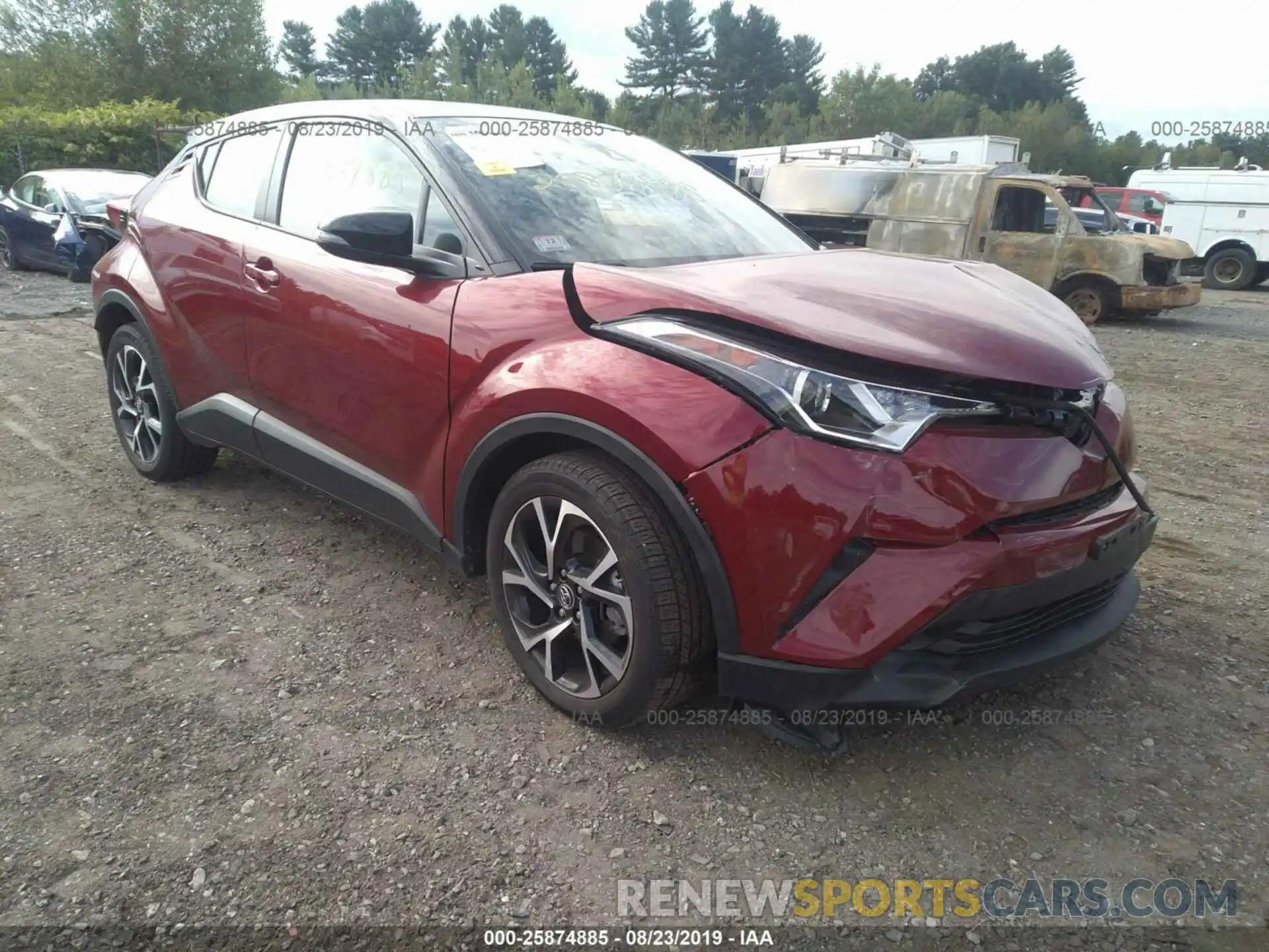 1 Фотография поврежденного автомобиля NMTKHMBX9KR072803 TOYOTA C-HR 2019