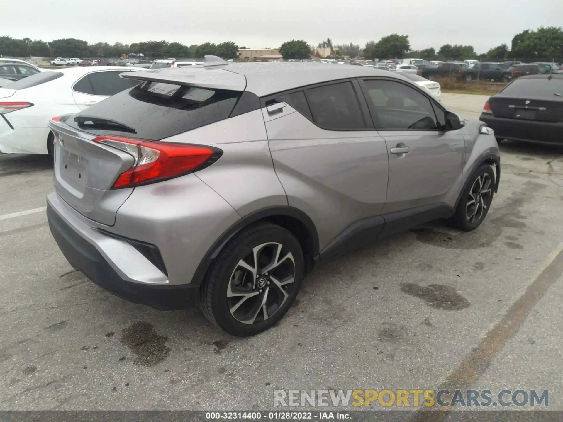 4 Фотография поврежденного автомобиля NMTKHMBX9KR078889 TOYOTA C-HR 2019