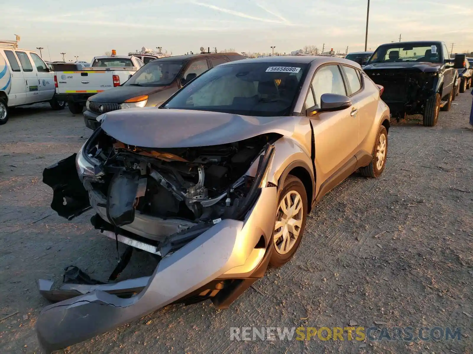 2 Photograph of a damaged car NMTKHMBX9KR079752 TOYOTA C-HR 2019