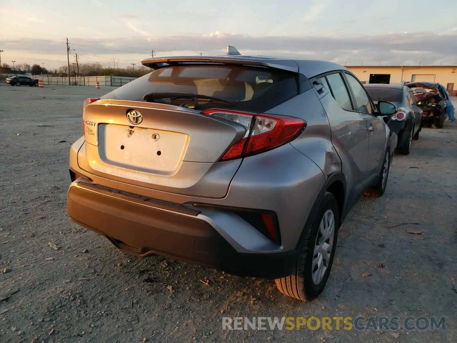 4 Photograph of a damaged car NMTKHMBX9KR079752 TOYOTA C-HR 2019