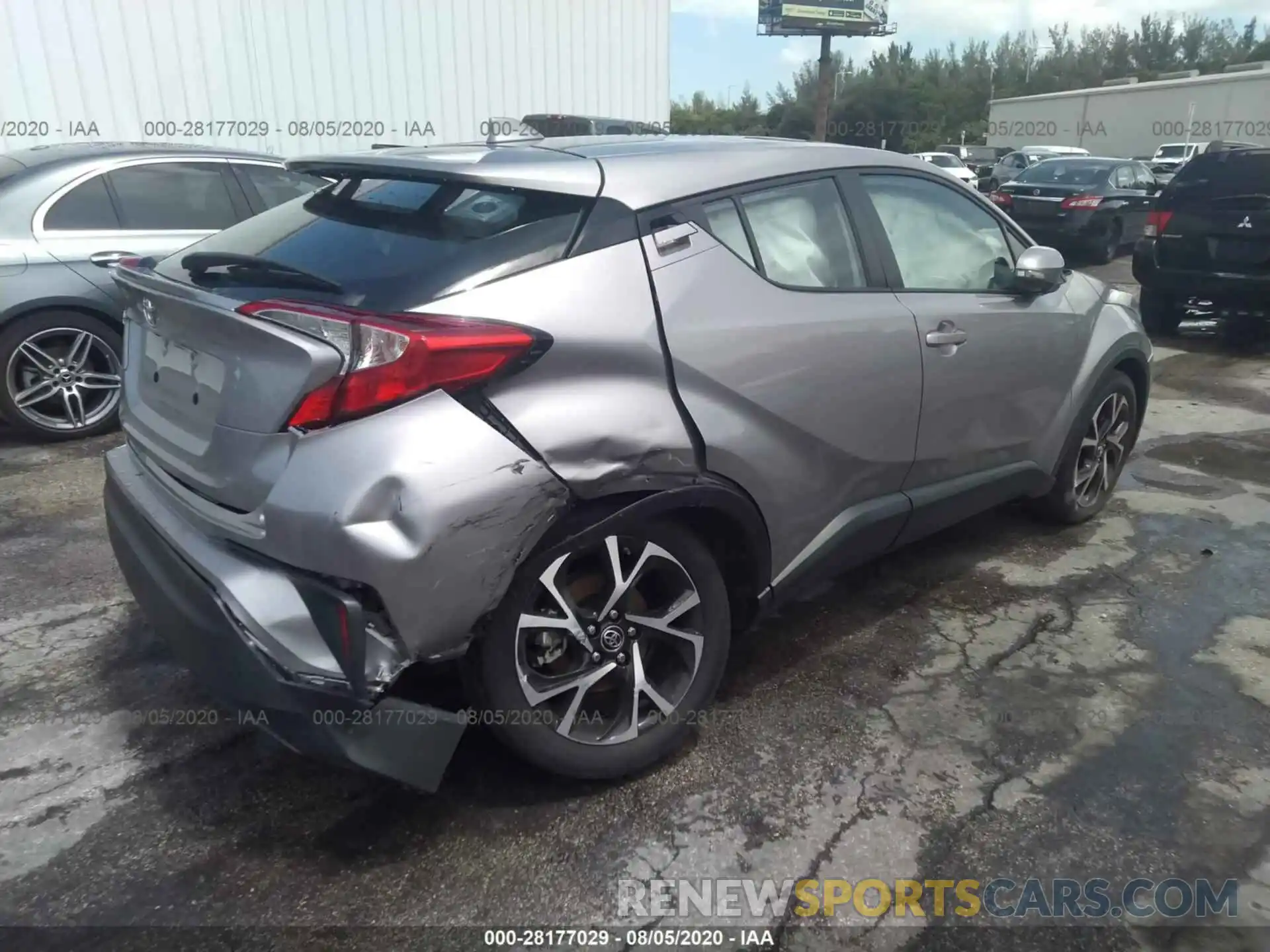 4 Фотография поврежденного автомобиля NMTKHMBX9KR079931 TOYOTA C-HR 2019