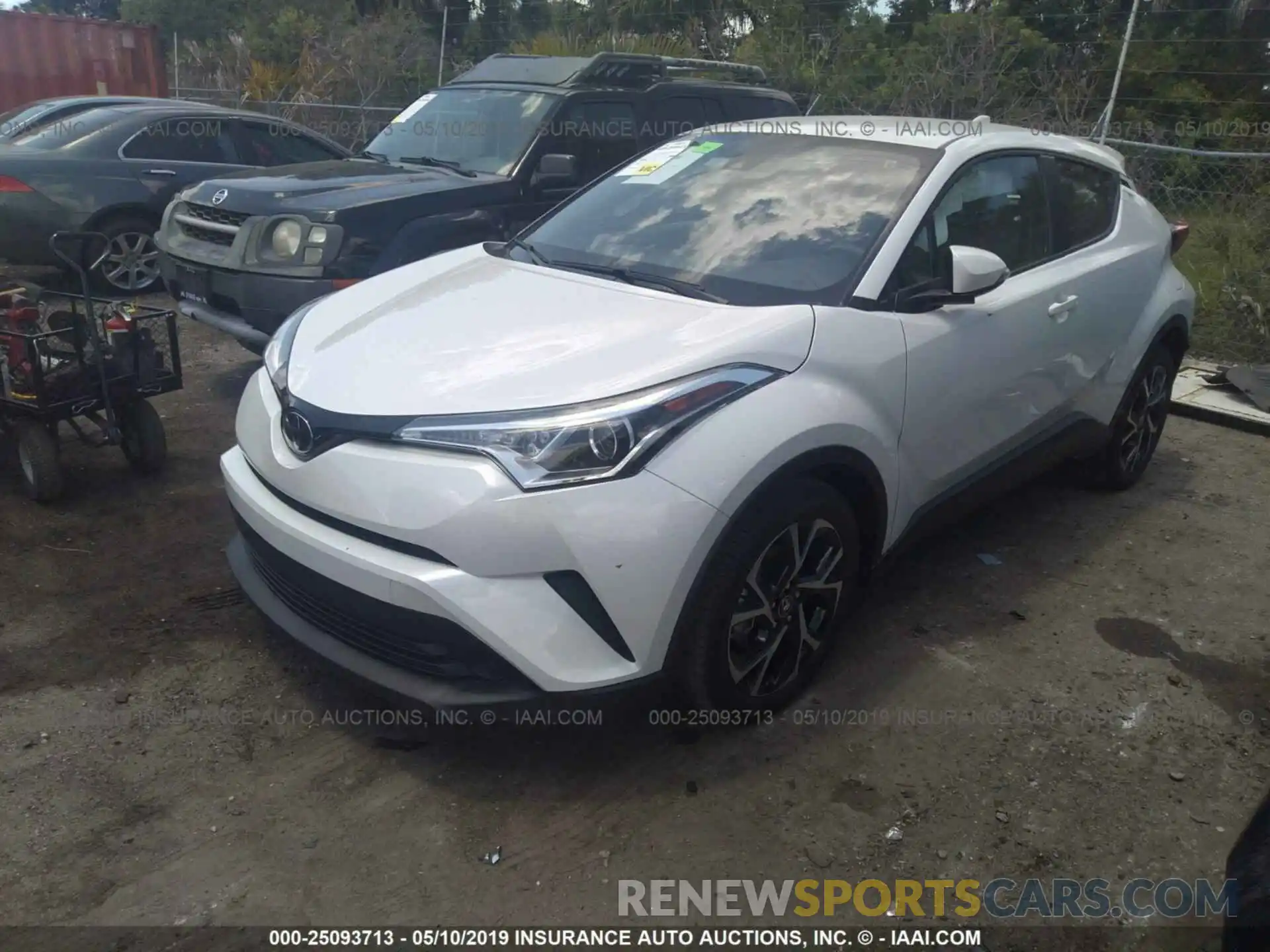 2 Фотография поврежденного автомобиля NMTKHMBX9KR080898 TOYOTA C-HR 2019