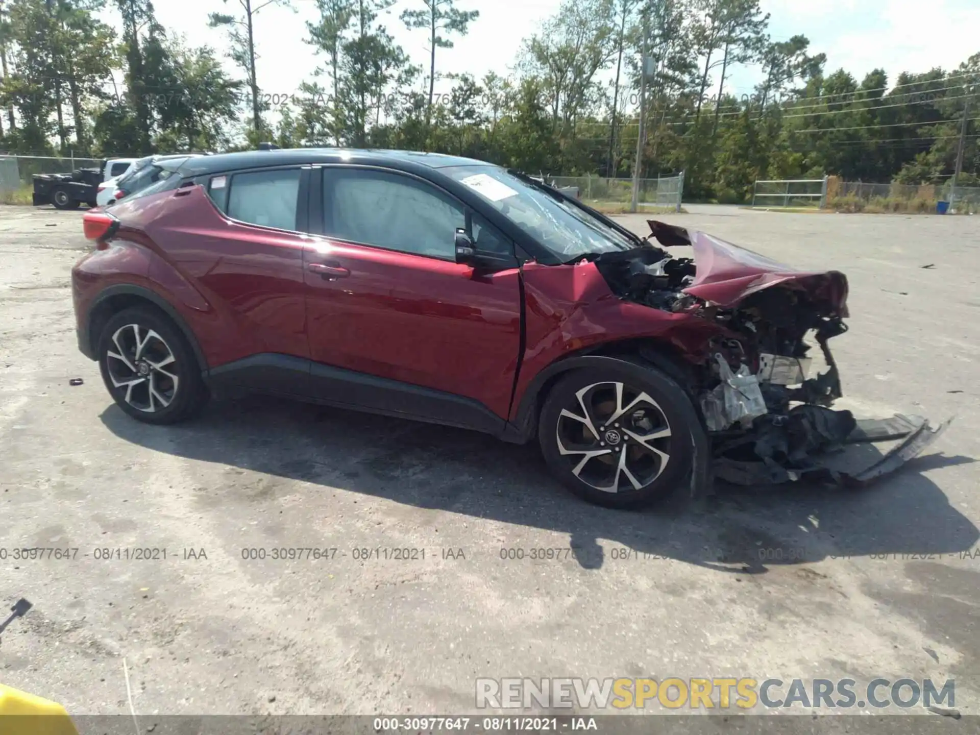 1 Photograph of a damaged car NMTKHMBX9KR081632 TOYOTA C-HR 2019