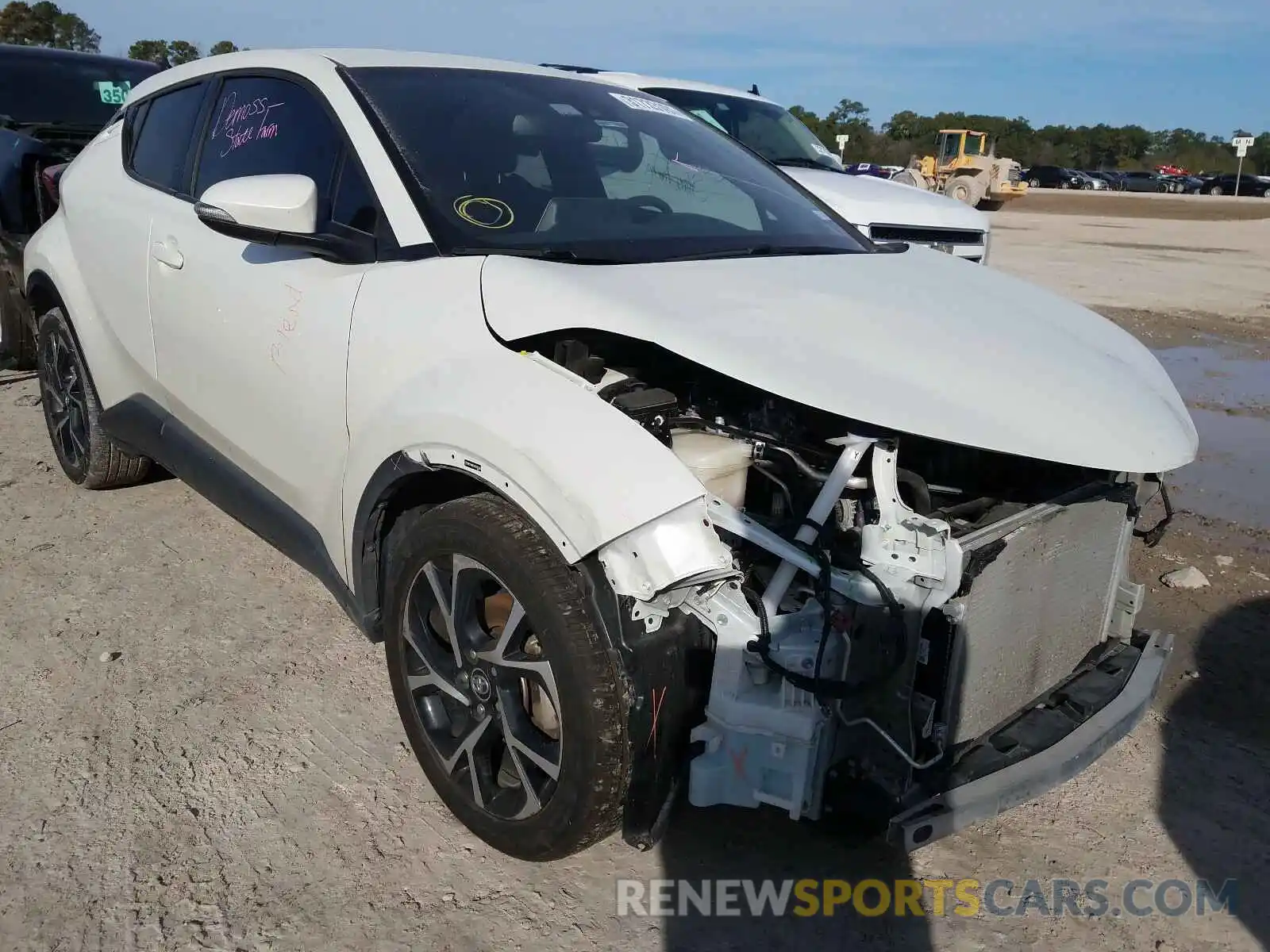 1 Photograph of a damaged car NMTKHMBX9KR083705 TOYOTA C-HR 2019