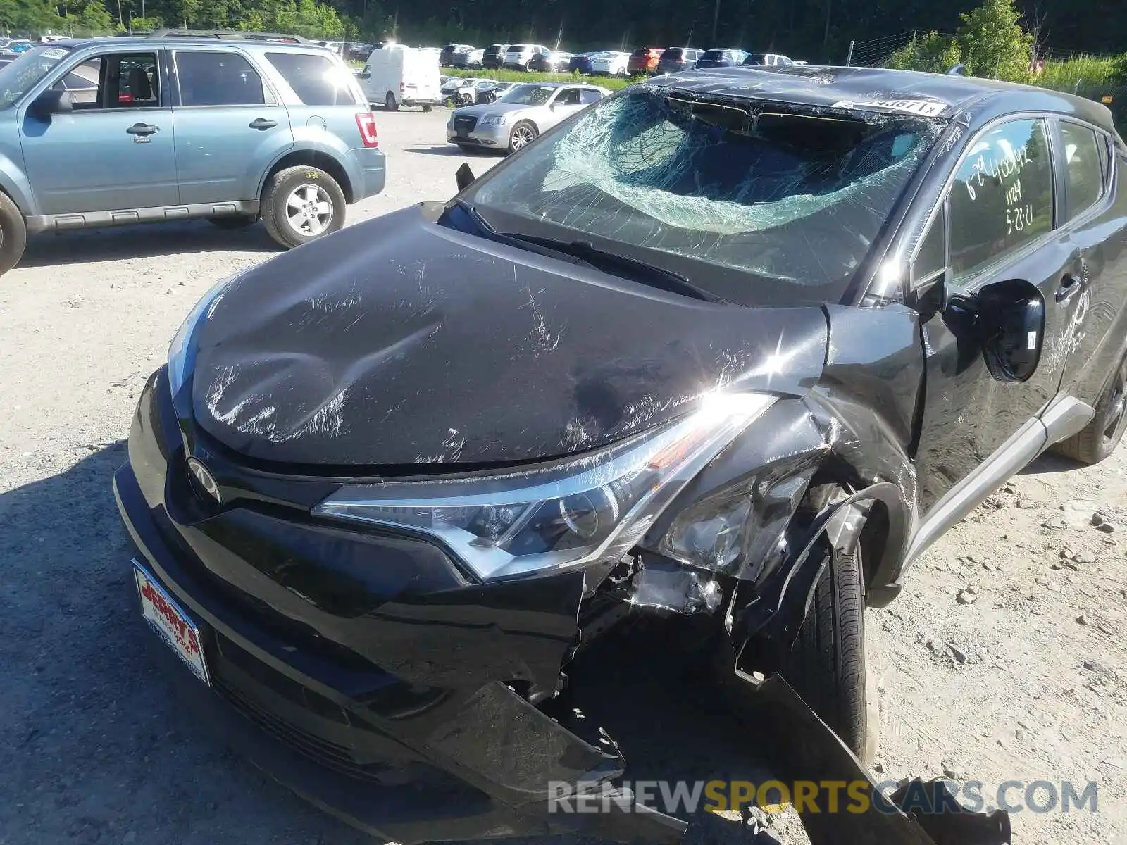 9 Photograph of a damaged car NMTKHMBX9KR085096 TOYOTA C-HR 2019