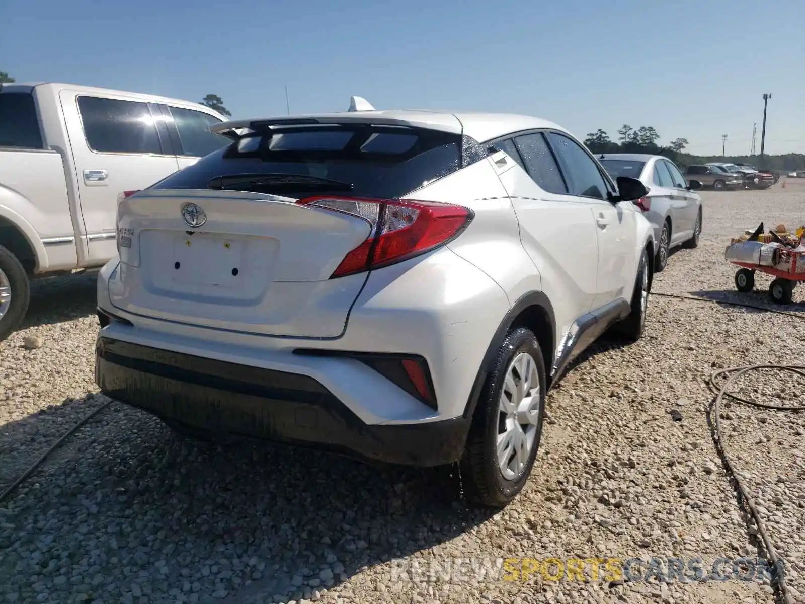 4 Photograph of a damaged car NMTKHMBX9KR086040 TOYOTA C-HR 2019