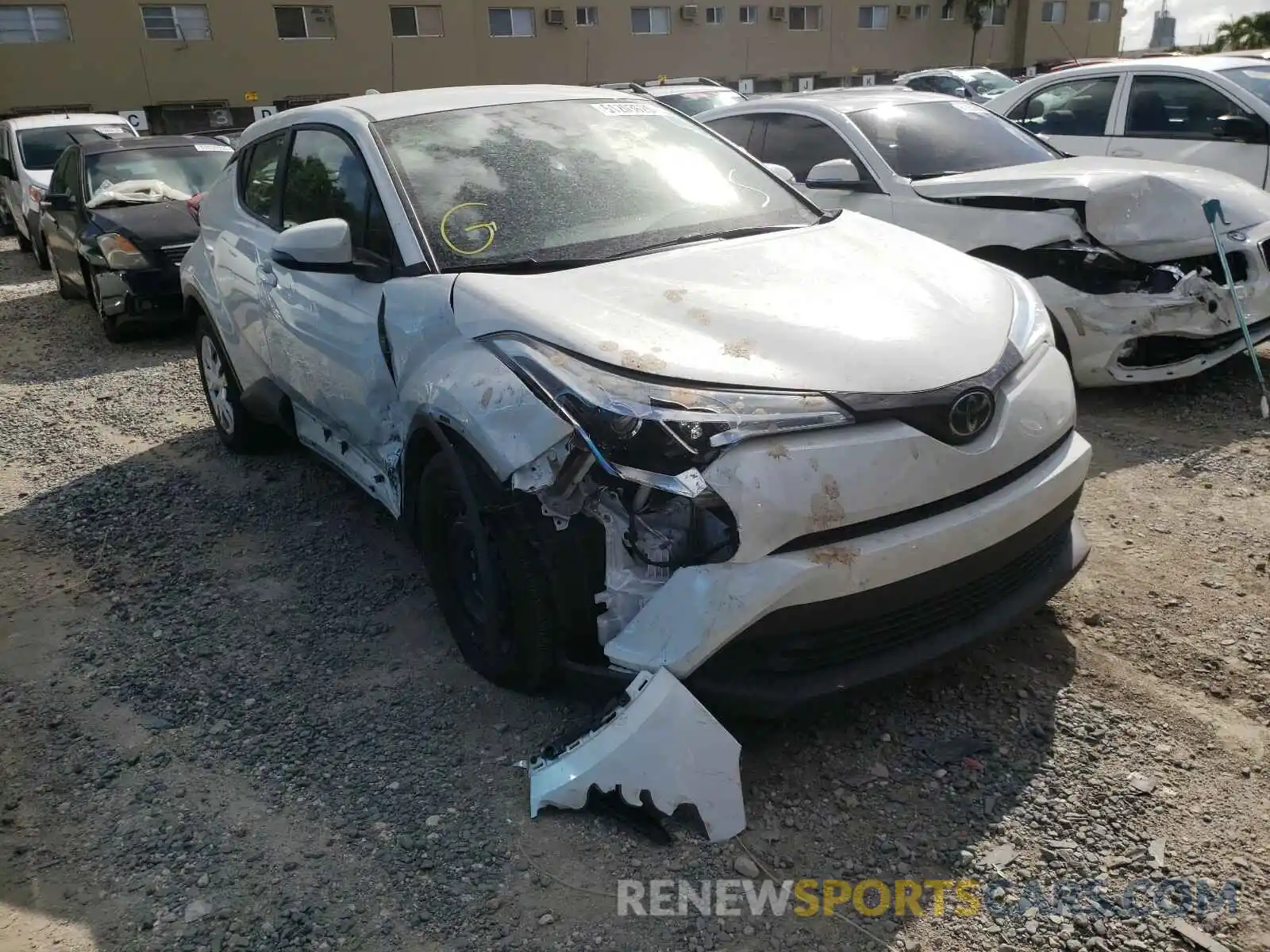 1 Photograph of a damaged car NMTKHMBX9KR087477 TOYOTA C-HR 2019