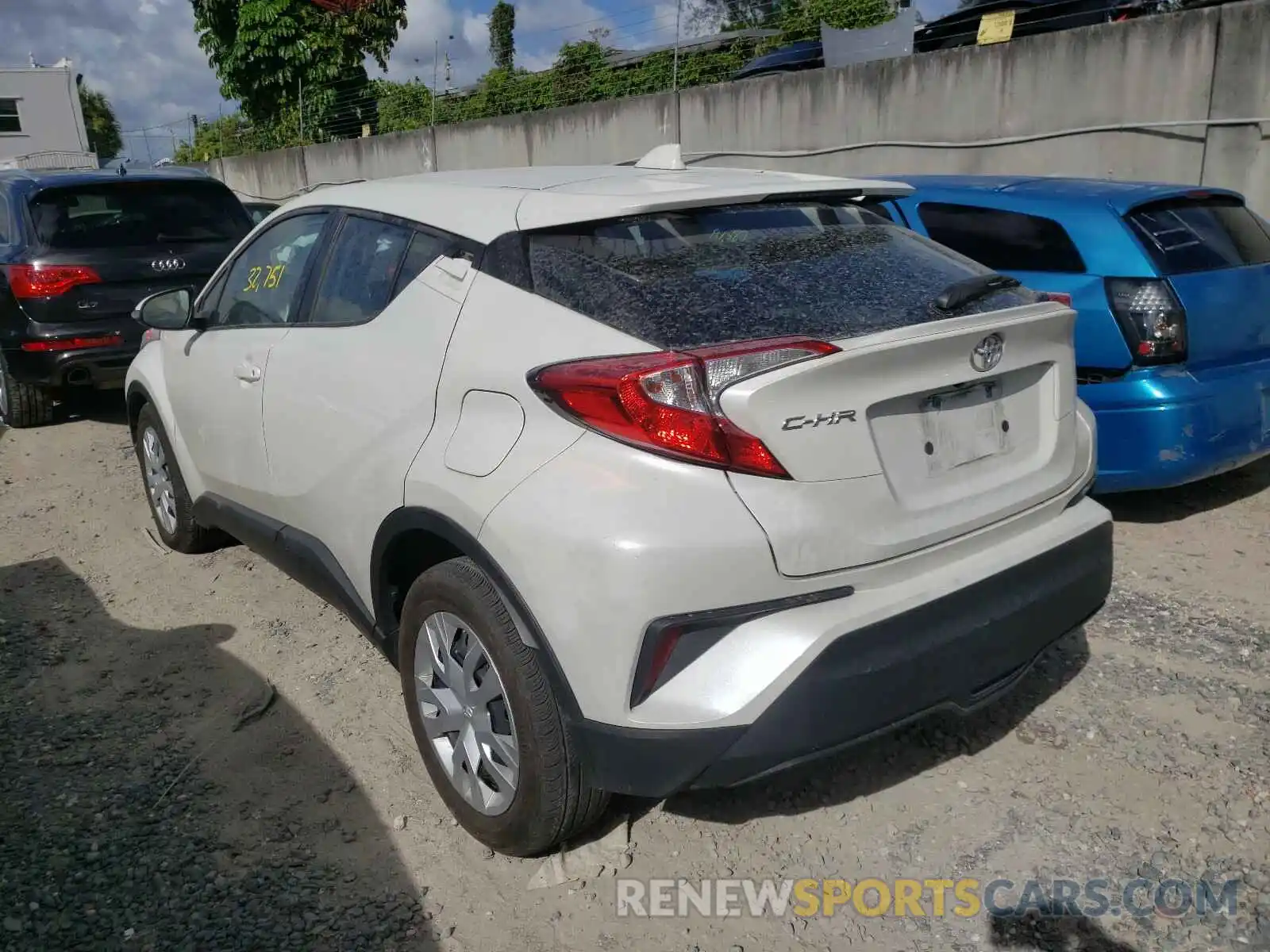 3 Photograph of a damaged car NMTKHMBX9KR087477 TOYOTA C-HR 2019