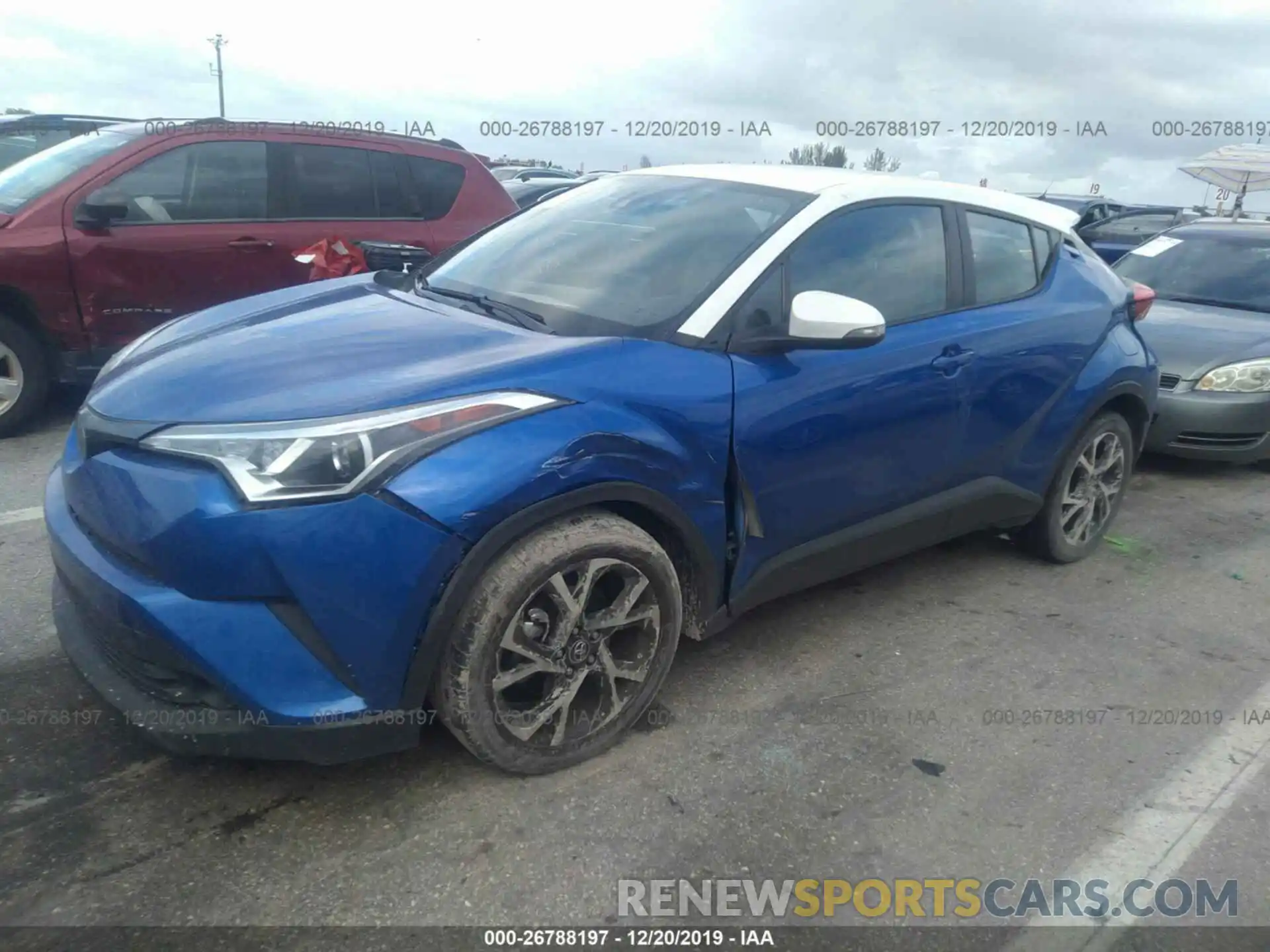 2 Photograph of a damaged car NMTKHMBX9KR090184 TOYOTA C-HR 2019