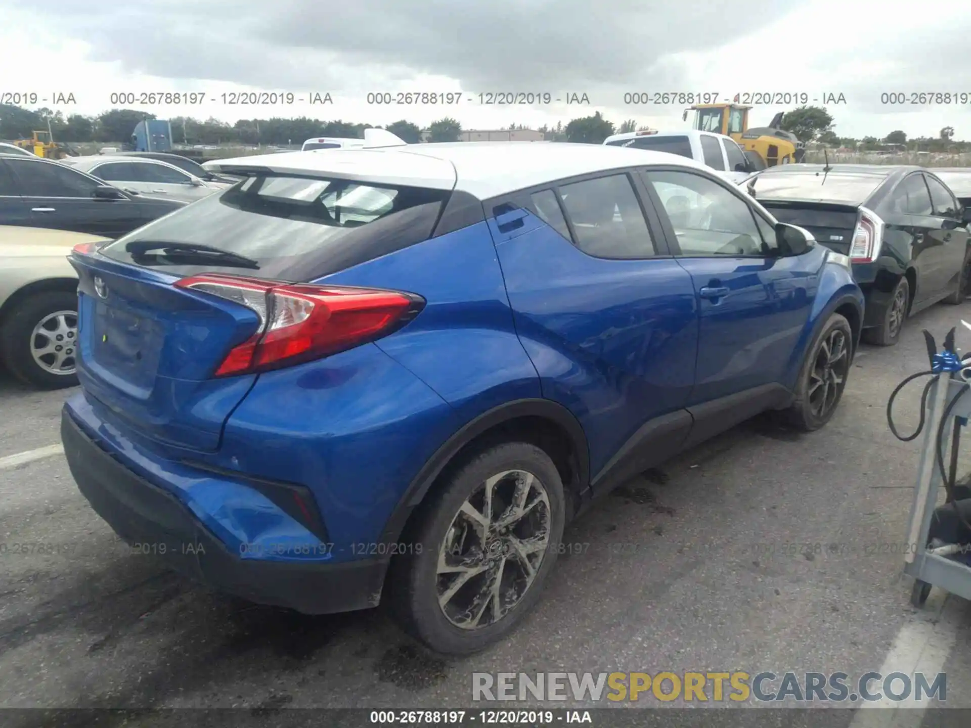 4 Photograph of a damaged car NMTKHMBX9KR090184 TOYOTA C-HR 2019