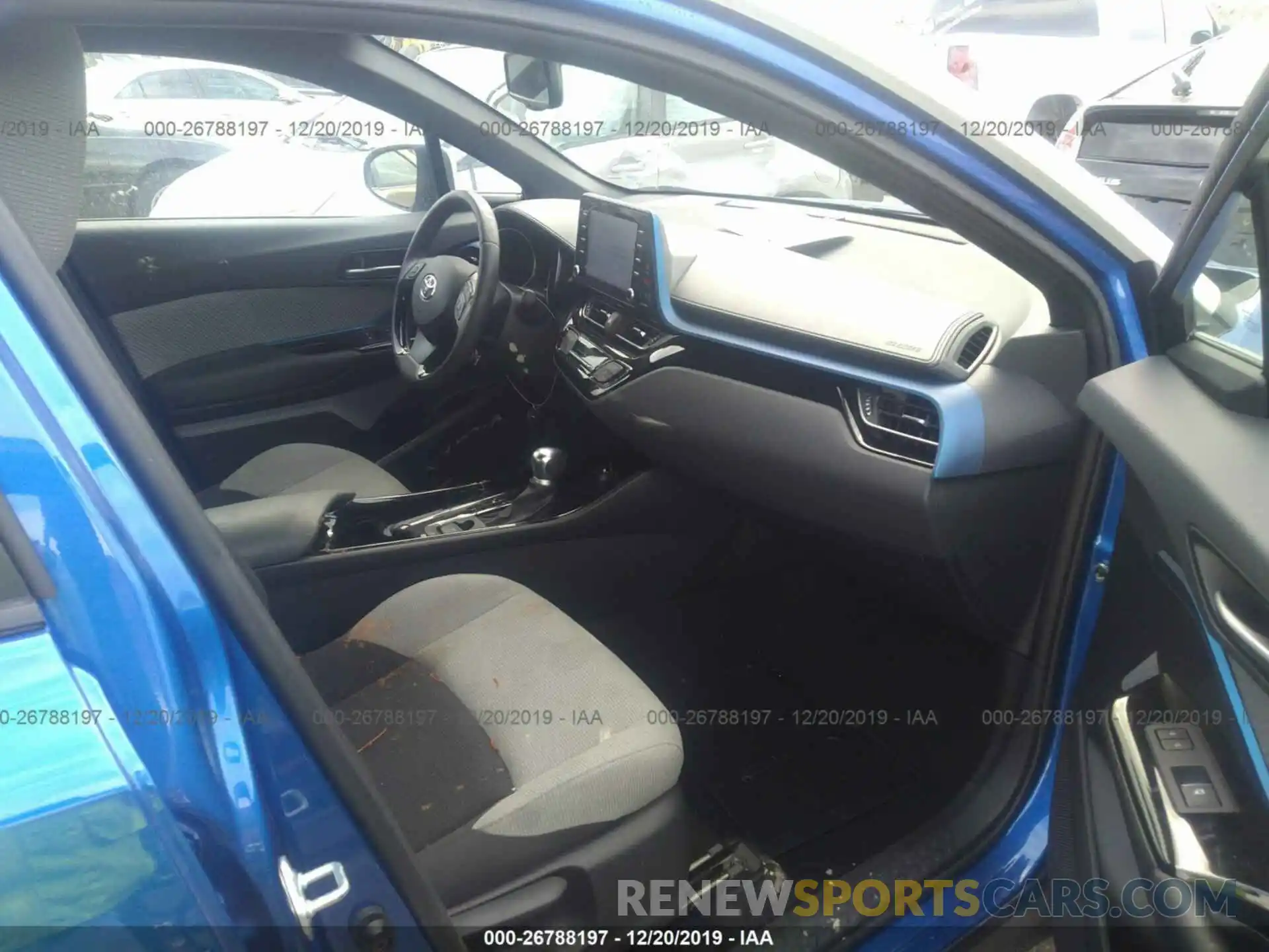 5 Photograph of a damaged car NMTKHMBX9KR090184 TOYOTA C-HR 2019