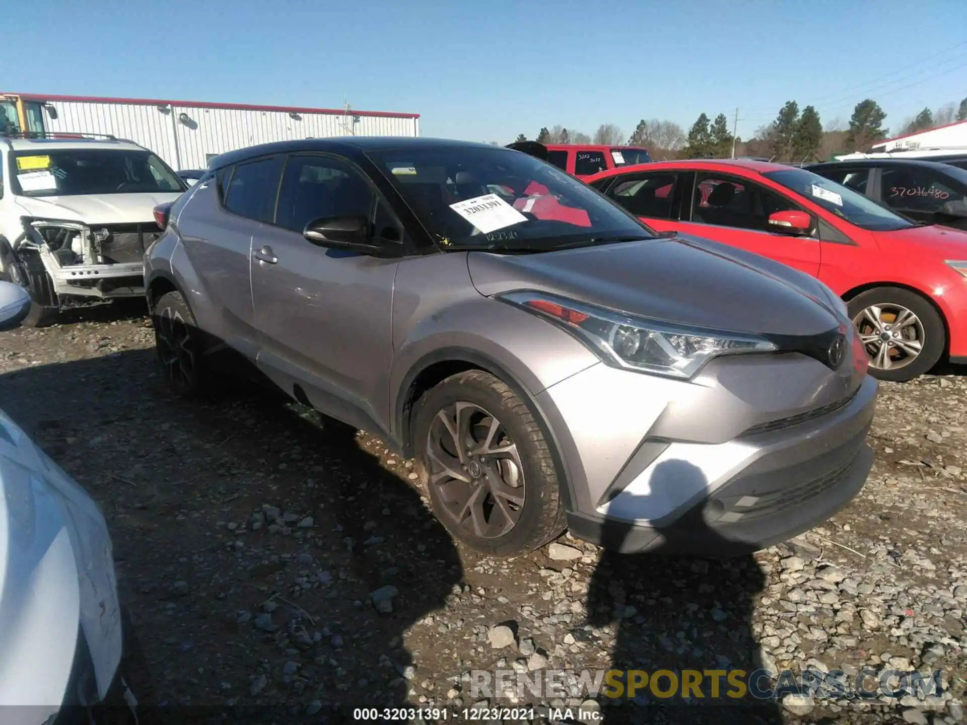 1 Photograph of a damaged car NMTKHMBX9KR090413 TOYOTA C-HR 2019