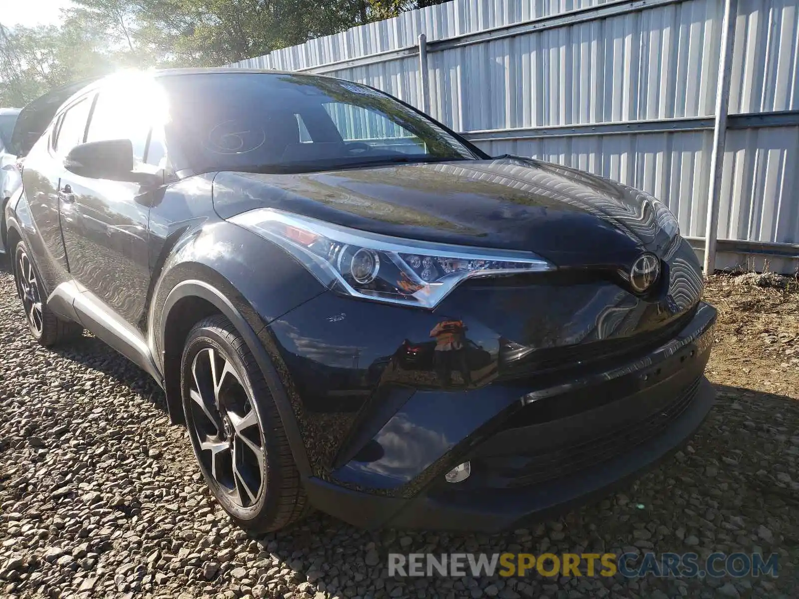 1 Photograph of a damaged car NMTKHMBX9KR090590 TOYOTA C-HR 2019