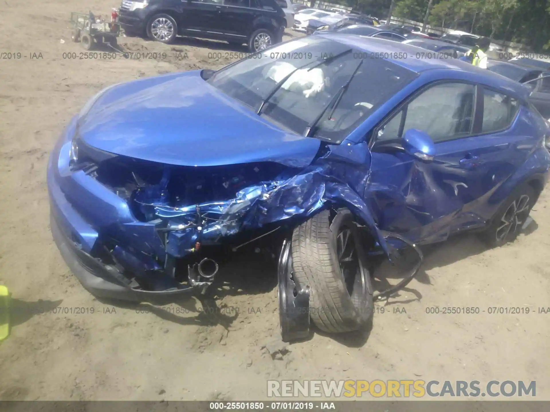 2 Photograph of a damaged car NMTKHMBX9KR091075 TOYOTA C-HR 2019