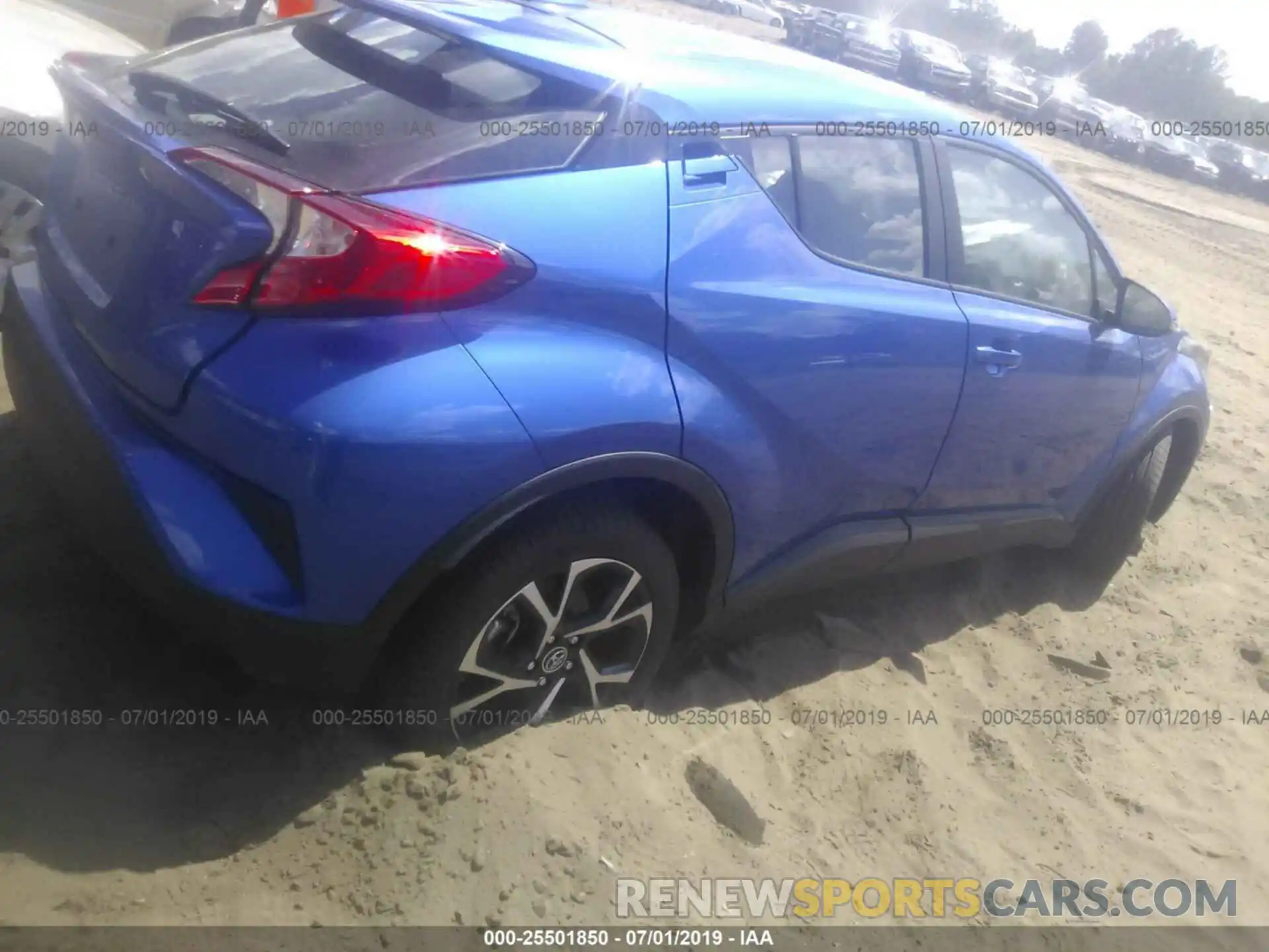 4 Photograph of a damaged car NMTKHMBX9KR091075 TOYOTA C-HR 2019