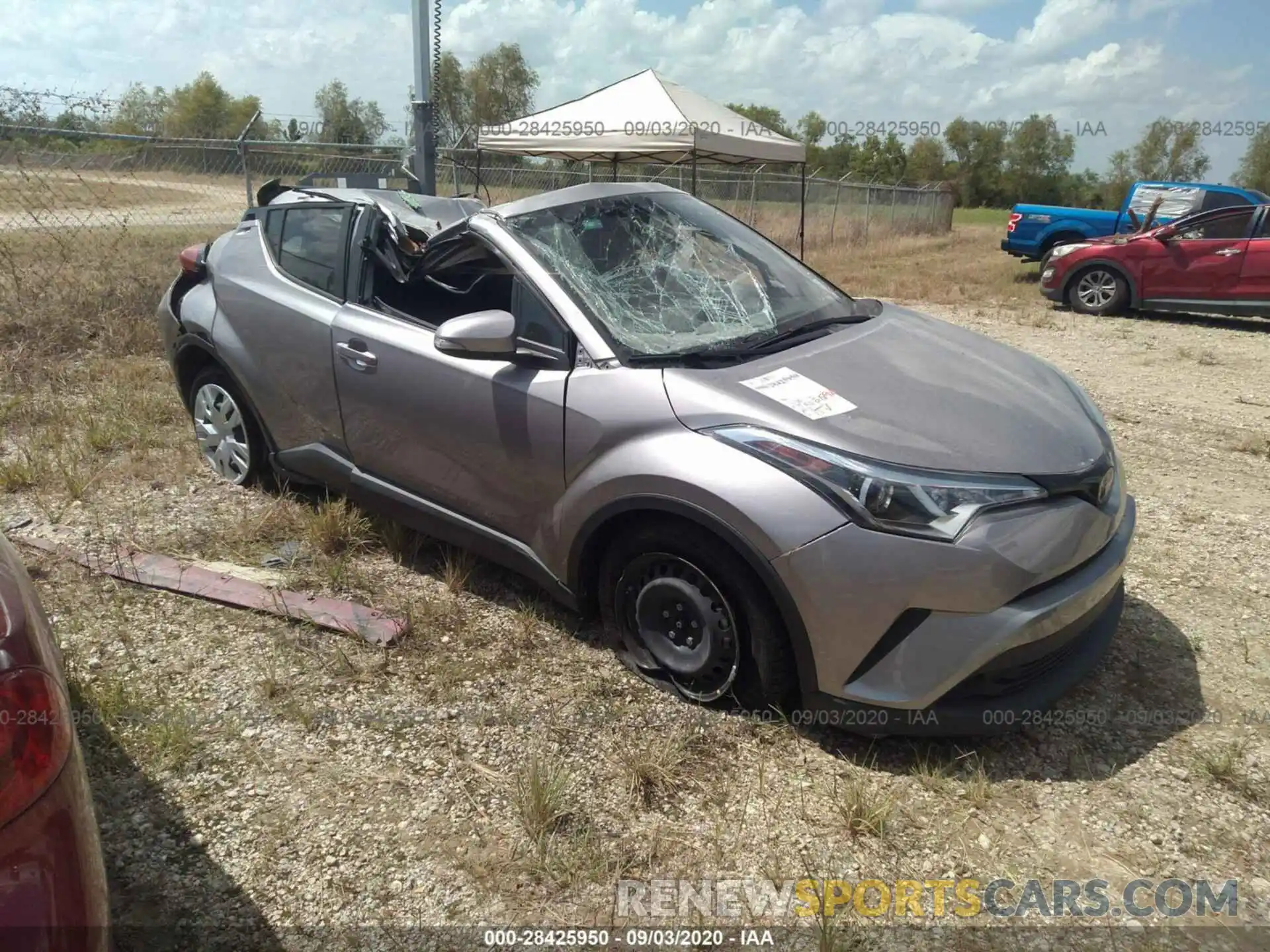 1 Фотография поврежденного автомобиля NMTKHMBX9KR091190 TOYOTA C-HR 2019