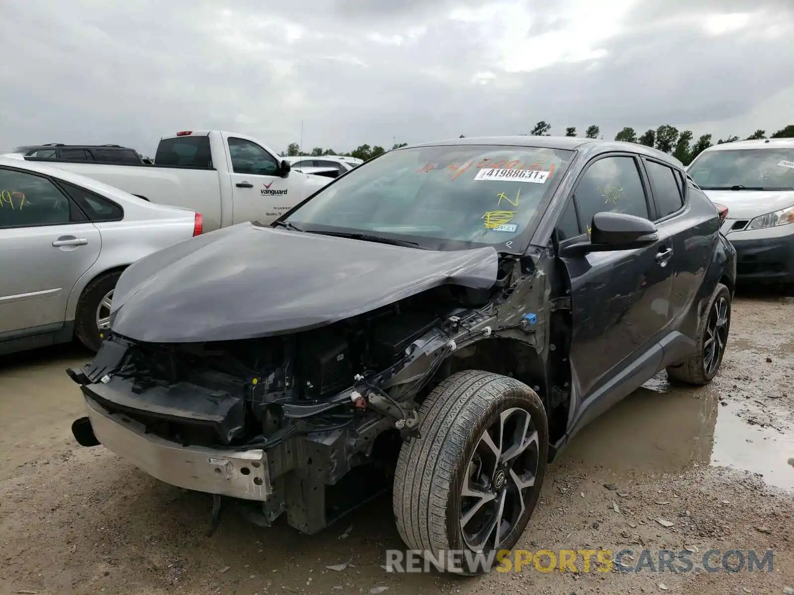 2 Photograph of a damaged car NMTKHMBX9KR091612 TOYOTA C-HR 2019