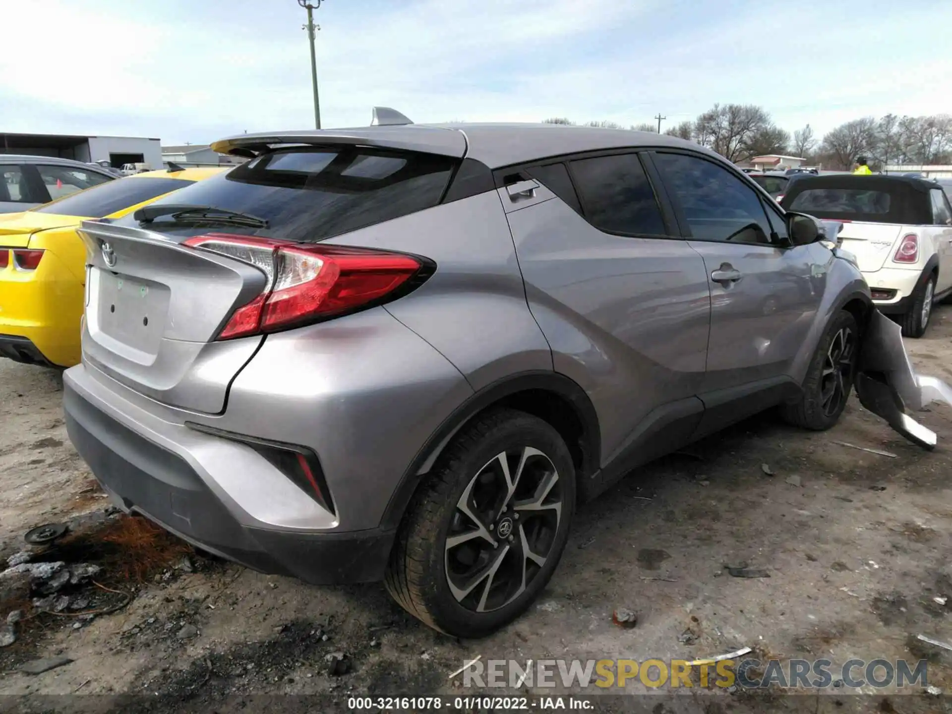 4 Фотография поврежденного автомобиля NMTKHMBX9KR092274 TOYOTA C-HR 2019