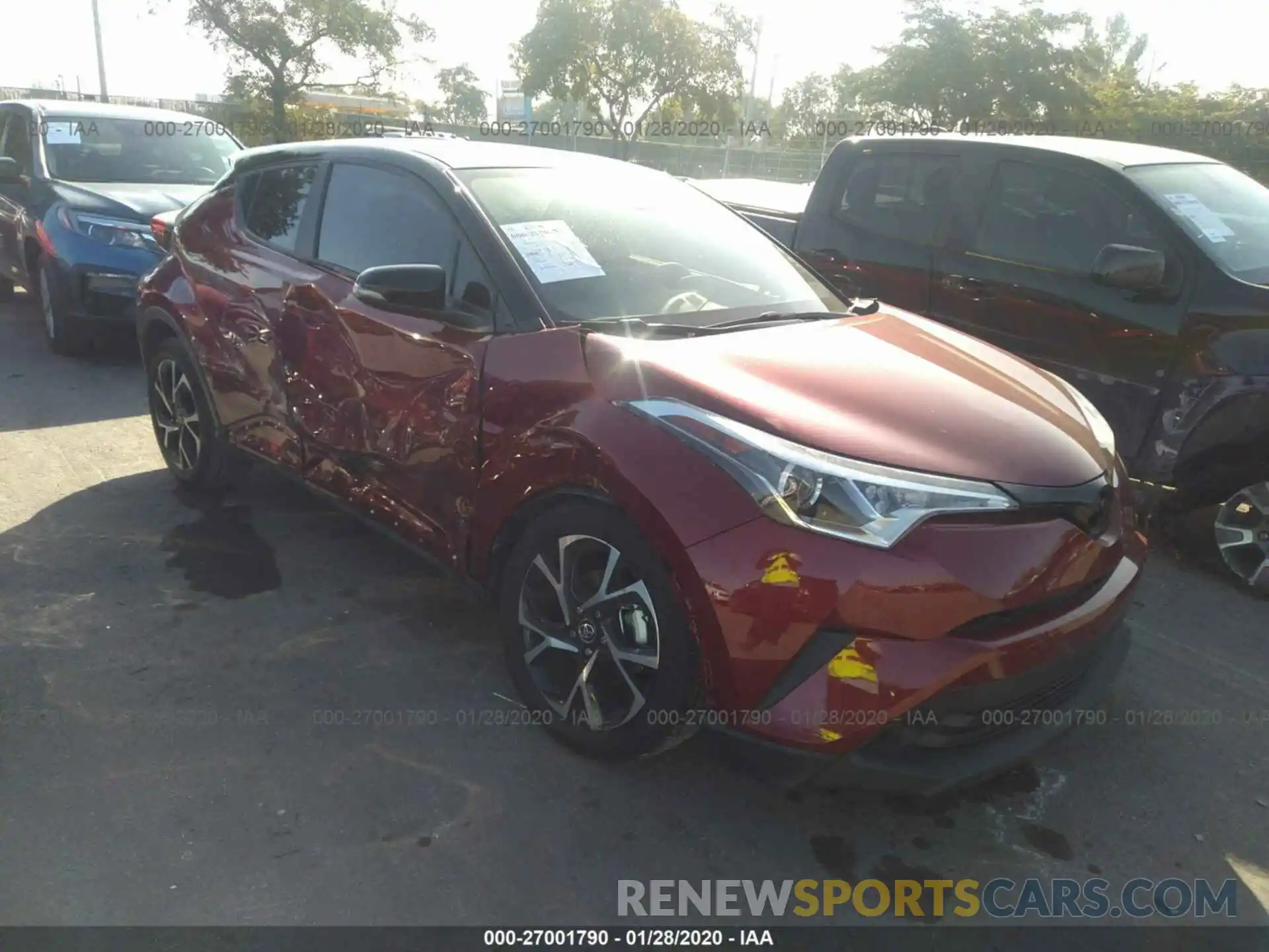 1 Photograph of a damaged car NMTKHMBX9KR093408 TOYOTA C-HR 2019