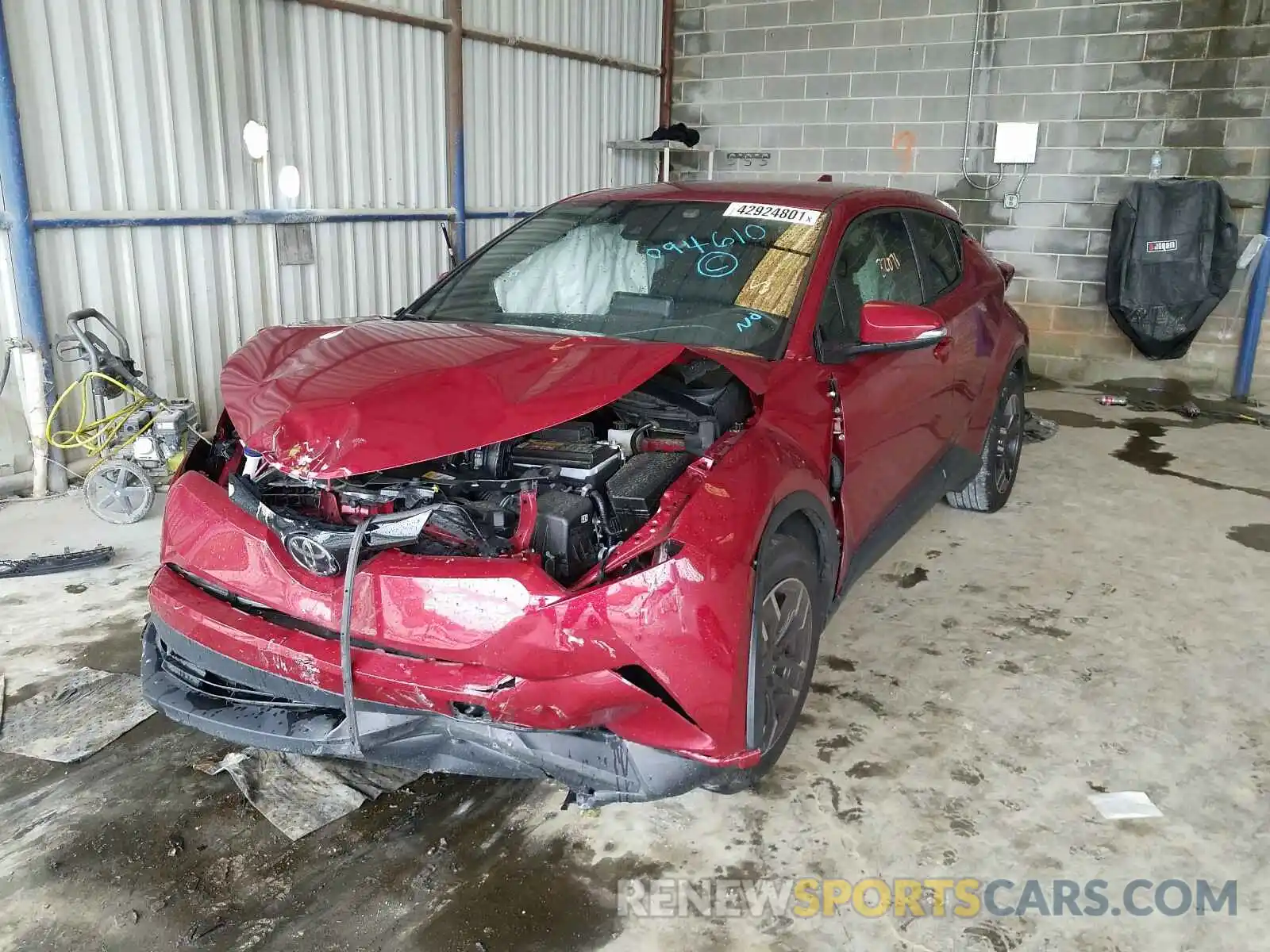 2 Photograph of a damaged car NMTKHMBX9KR094610 TOYOTA C-HR 2019