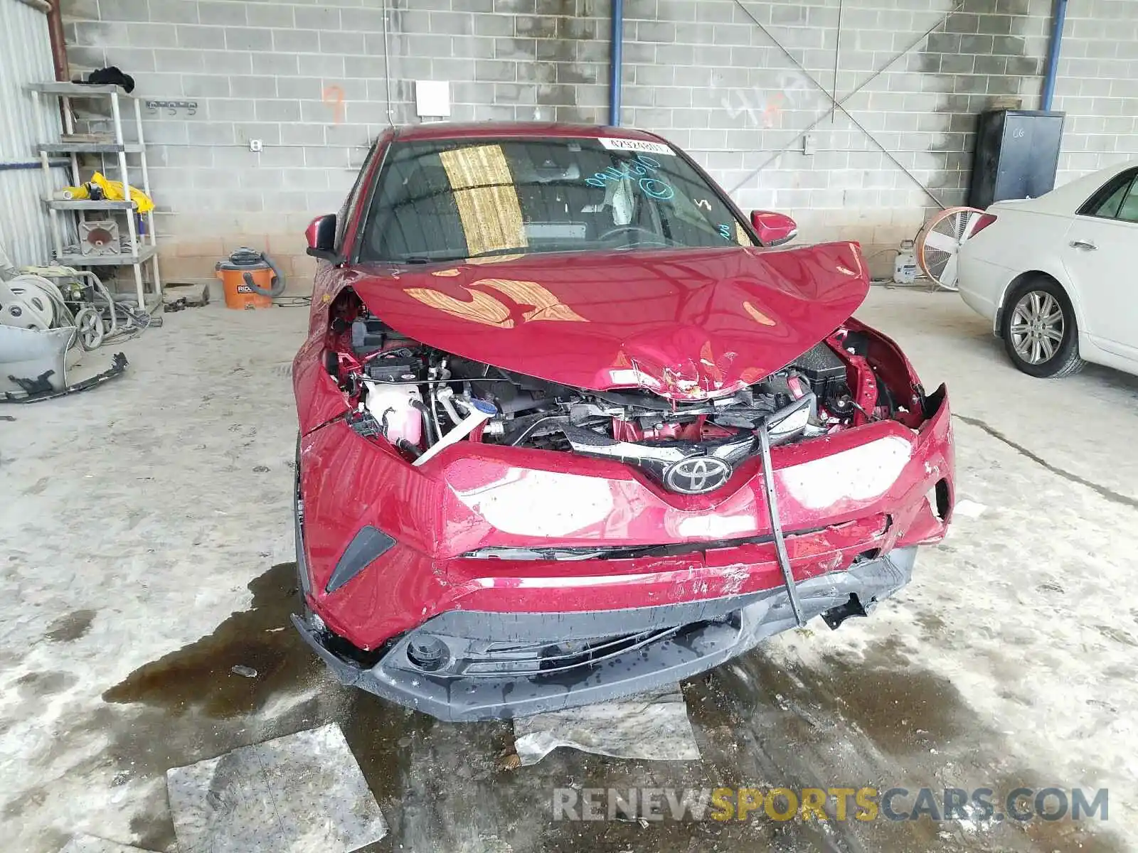 9 Photograph of a damaged car NMTKHMBX9KR094610 TOYOTA C-HR 2019