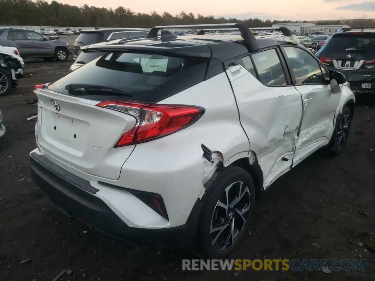 4 Фотография поврежденного автомобиля NMTKHMBX9KR097457 TOYOTA C-HR 2019