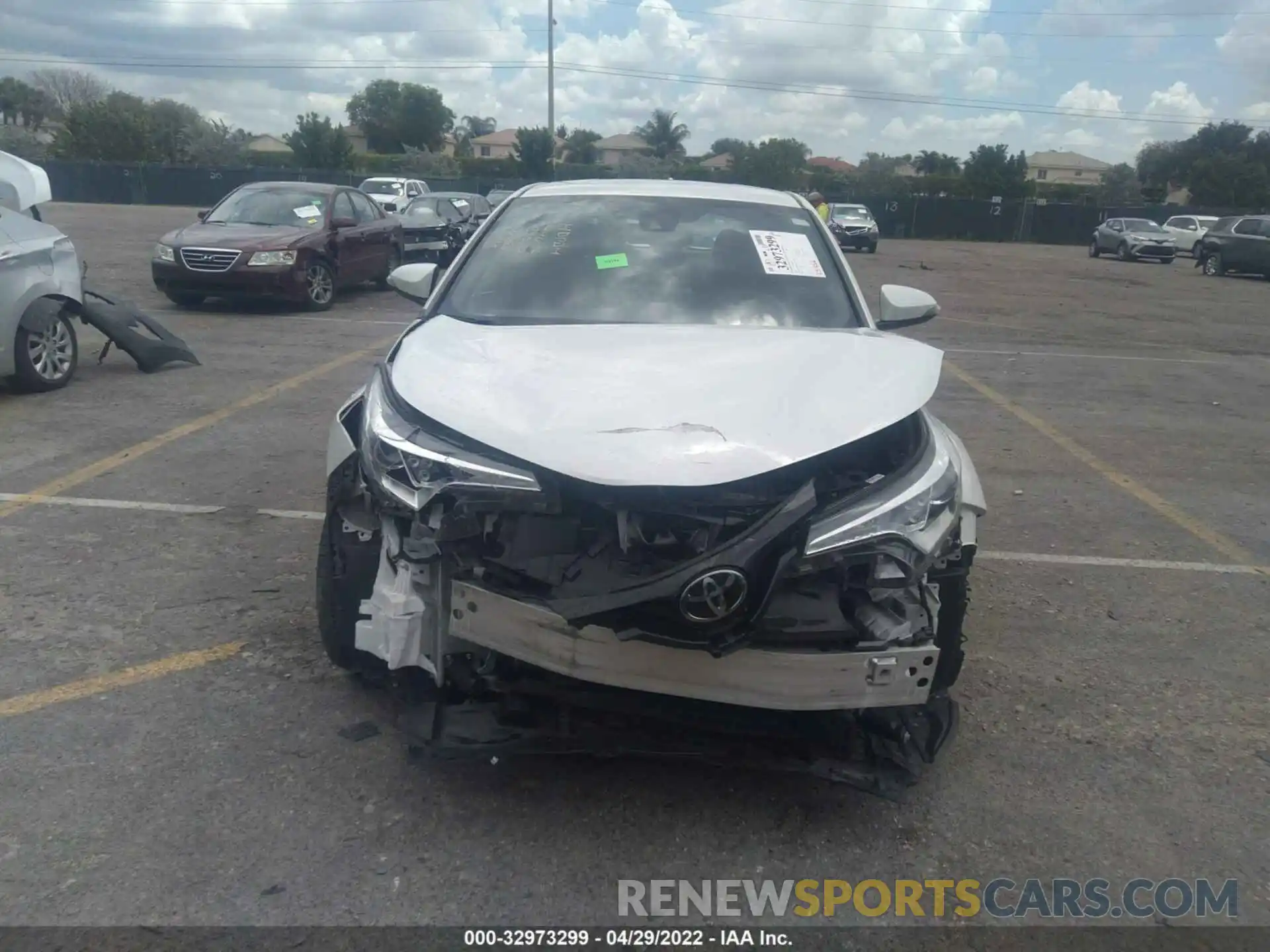 6 Photograph of a damaged car NMTKHMBX9KR100356 TOYOTA C-HR 2019