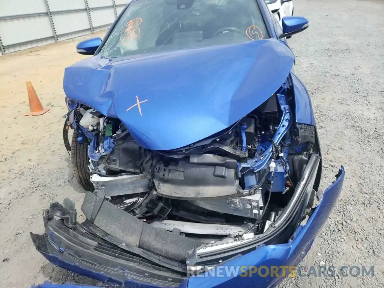 7 Photograph of a damaged car NMTKHMBX9KR101099 TOYOTA C-HR 2019