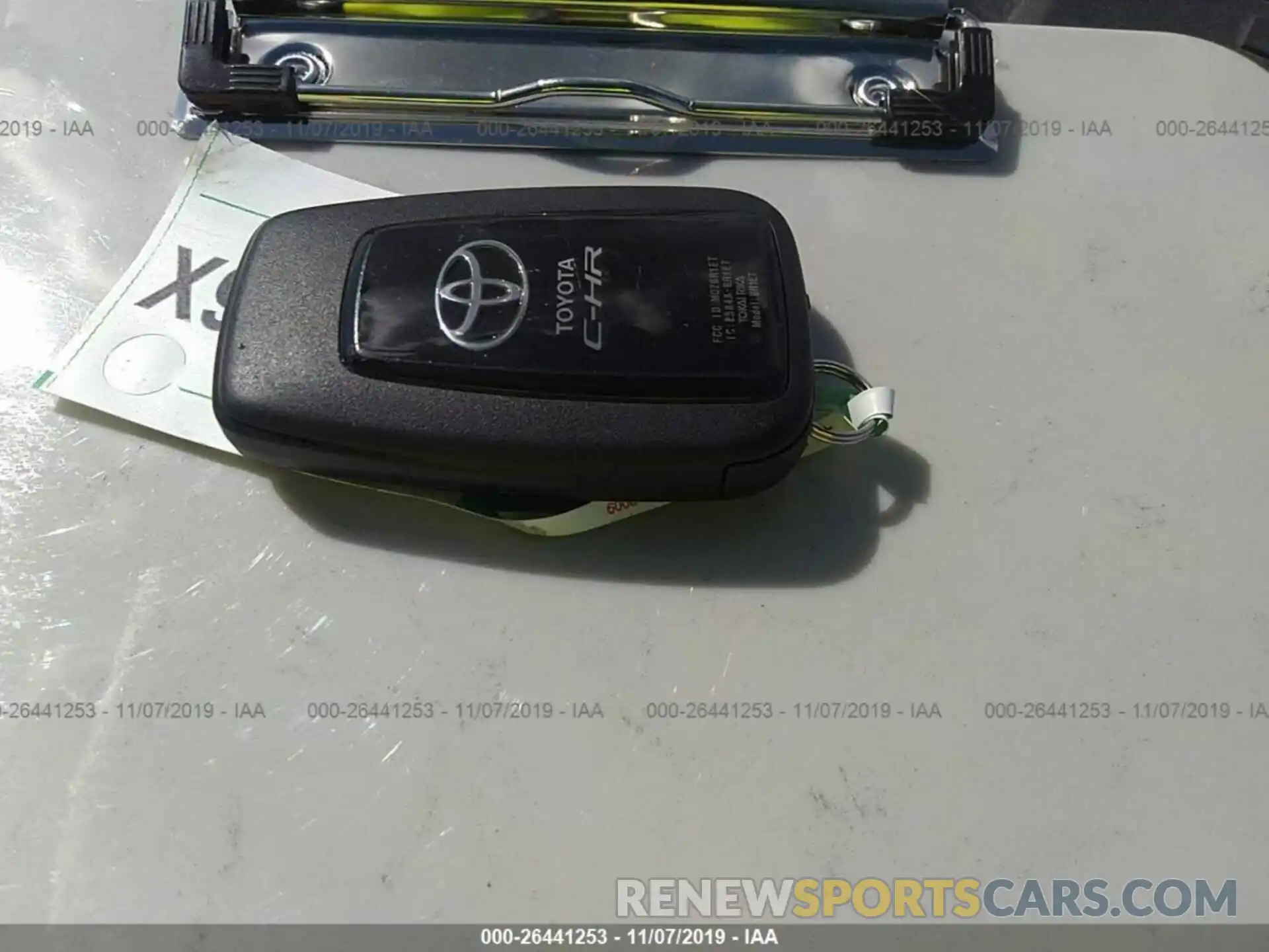 11 Photograph of a damaged car NMTKHMBXXKR069716 TOYOTA C-HR 2019