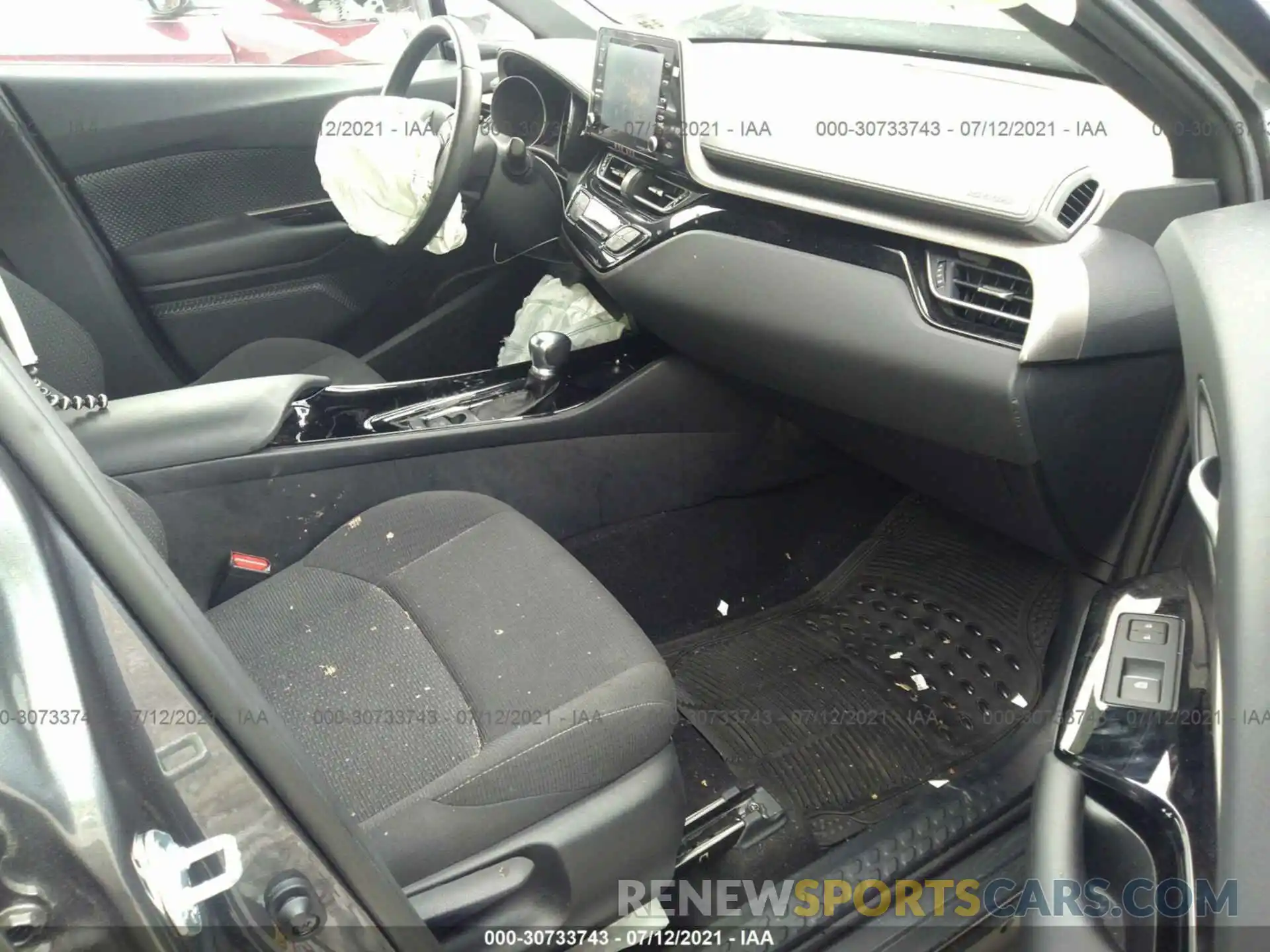 5 Photograph of a damaged car NMTKHMBXXKR075788 TOYOTA C-HR 2019