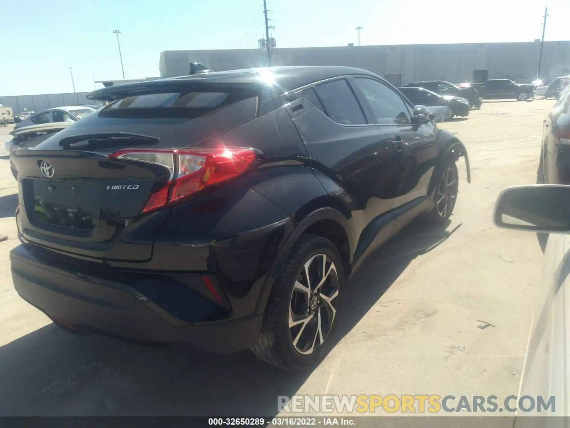 4 Photograph of a damaged car NMTKHMBXXKR075855 TOYOTA C-HR 2019