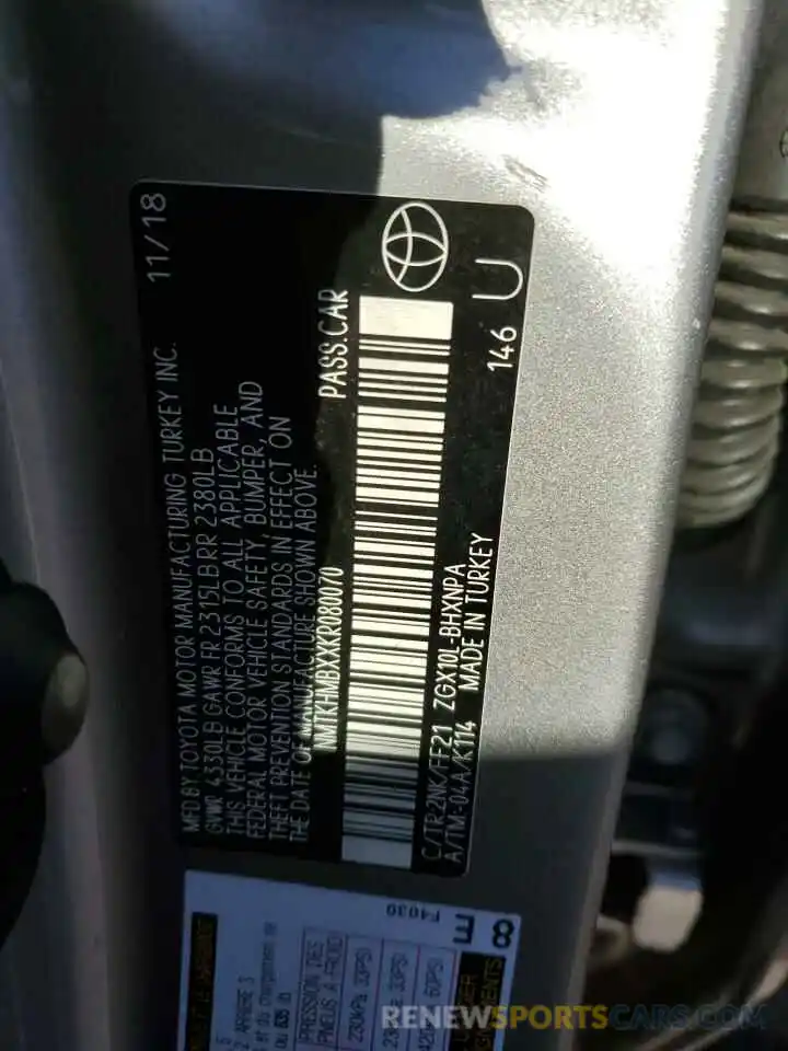 12 Photograph of a damaged car NMTKHMBXXKR080070 TOYOTA C-HR 2019