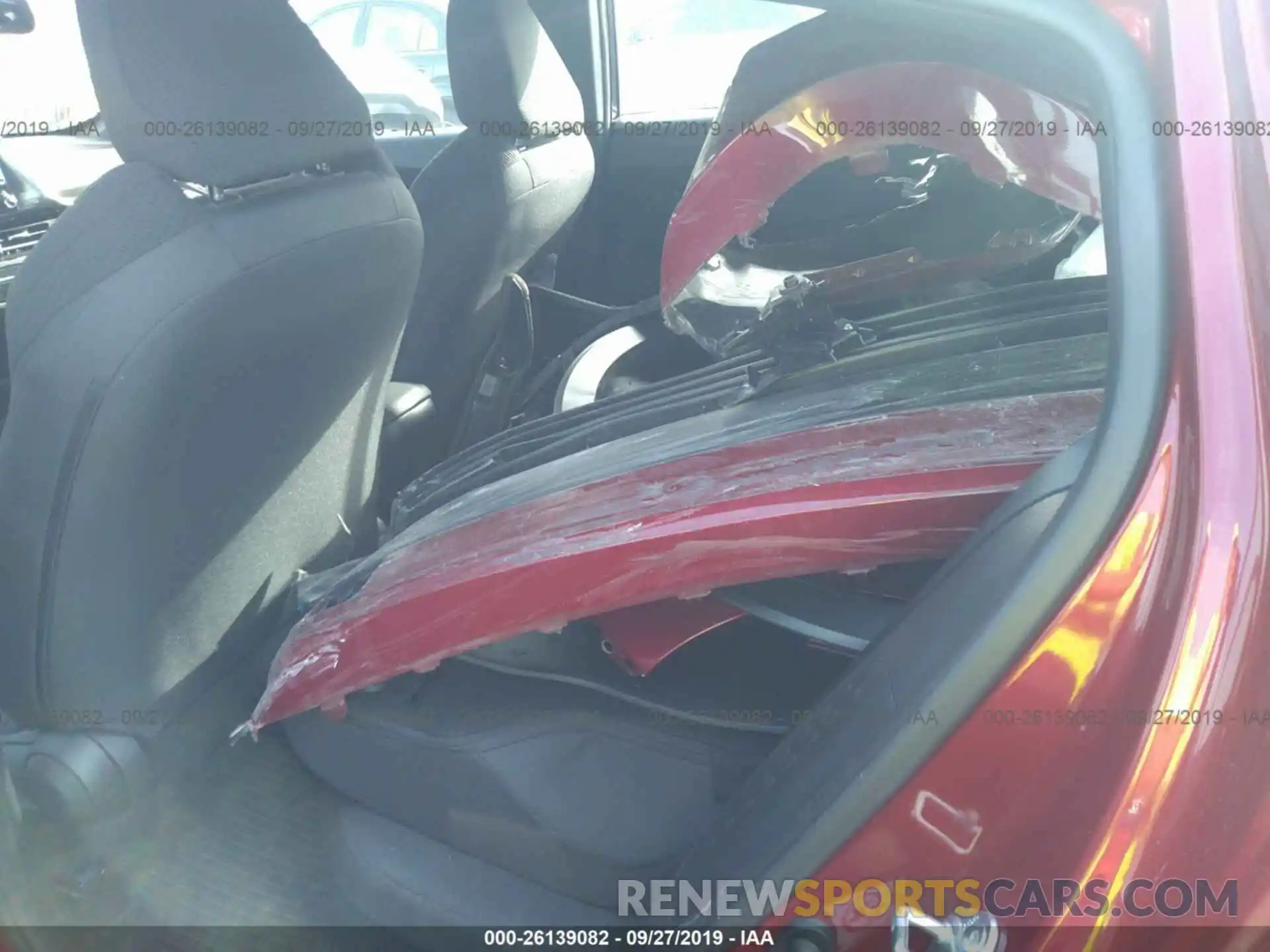 8 Photograph of a damaged car NMTKHMBXXKR081090 TOYOTA C-HR 2019