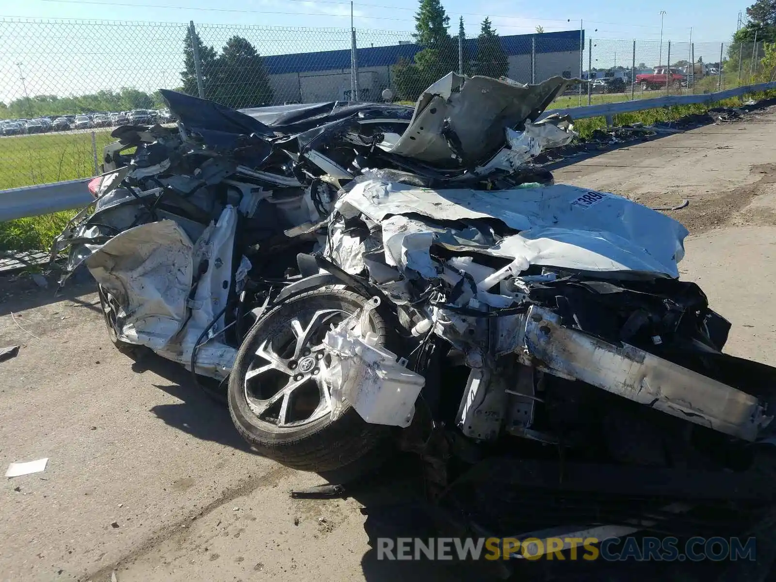 1 Photograph of a damaged car NMTKHMBXXKR083308 TOYOTA C-HR 2019