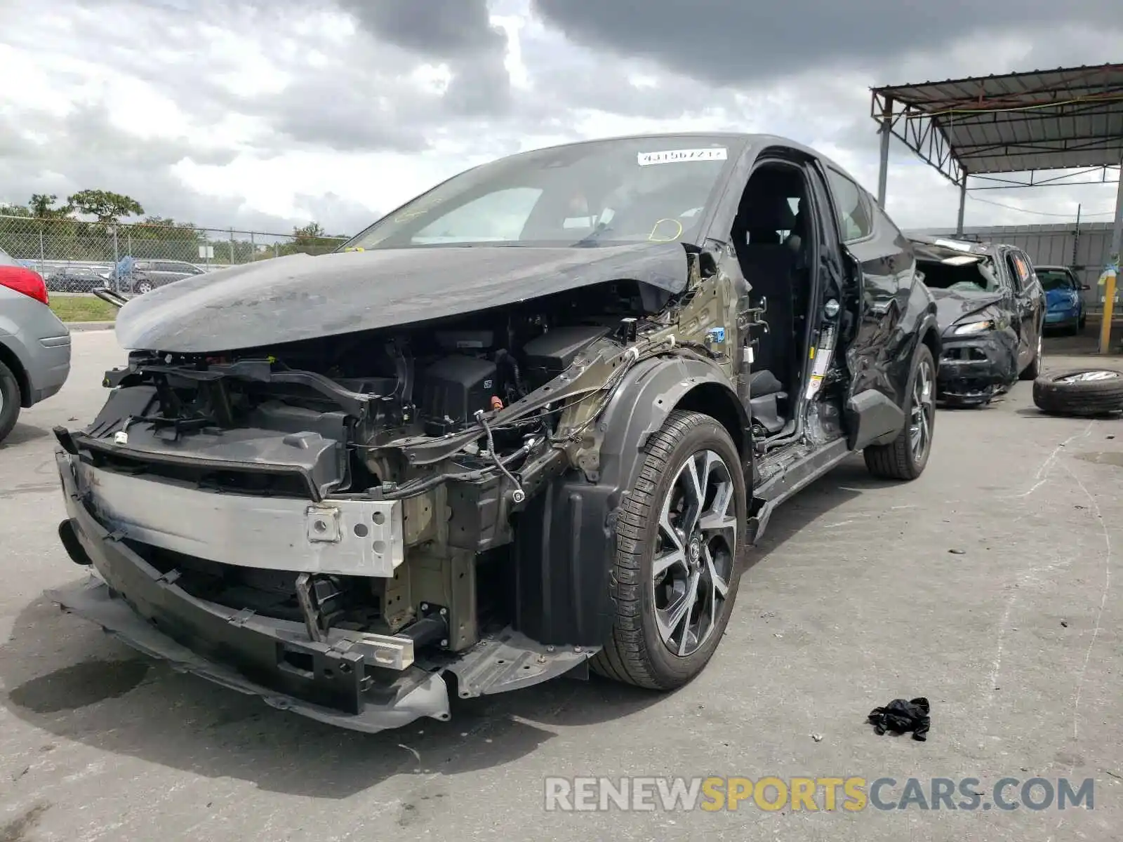 2 Photograph of a damaged car NMTKHMBXXKR083406 TOYOTA C-HR 2019