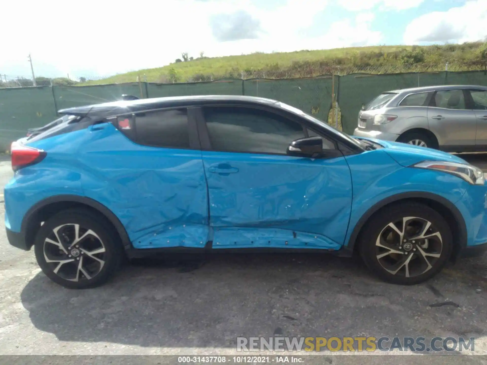 6 Photograph of a damaged car NMTKHMBXXKR086886 TOYOTA C-HR 2019